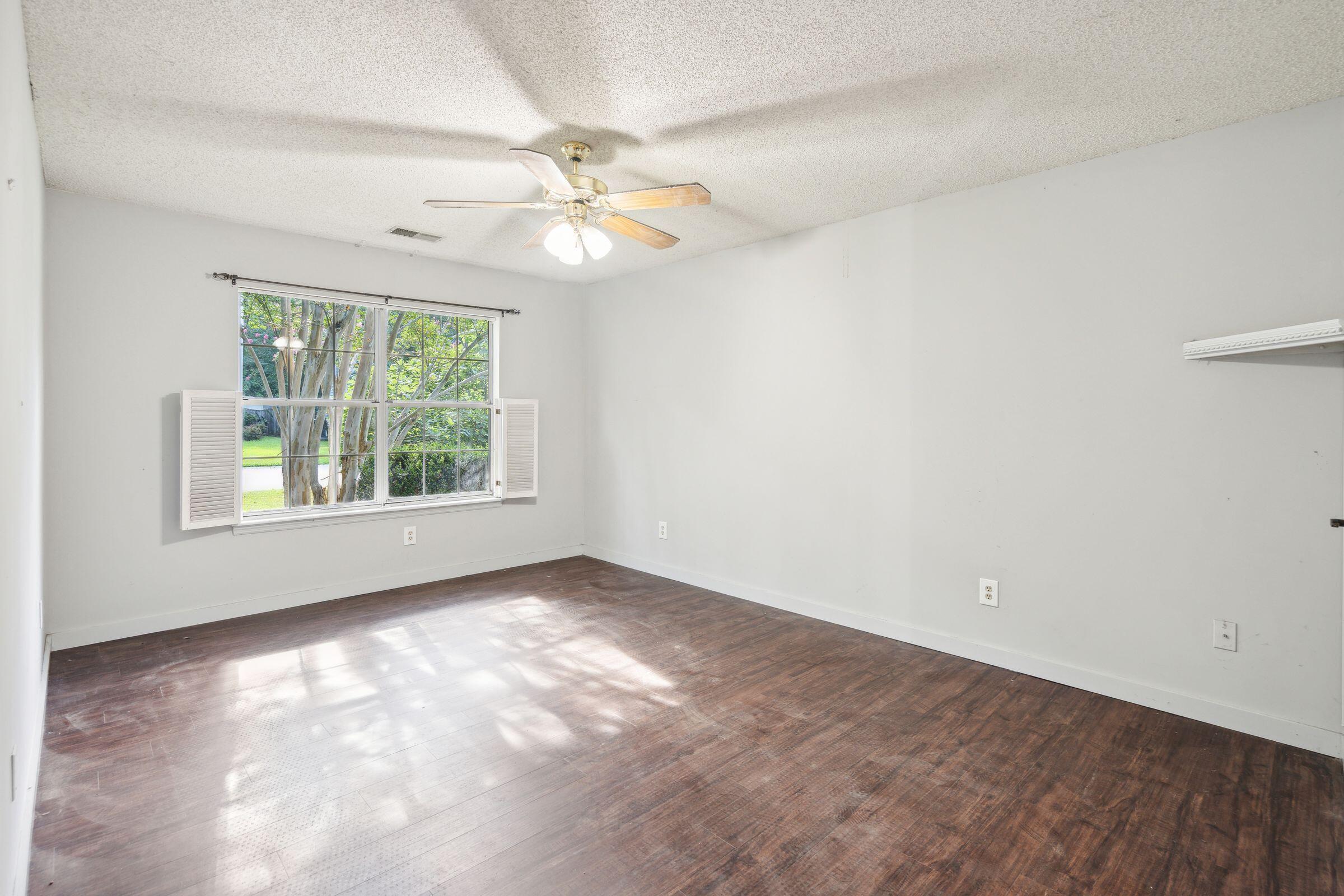 547 Castle Hall Road