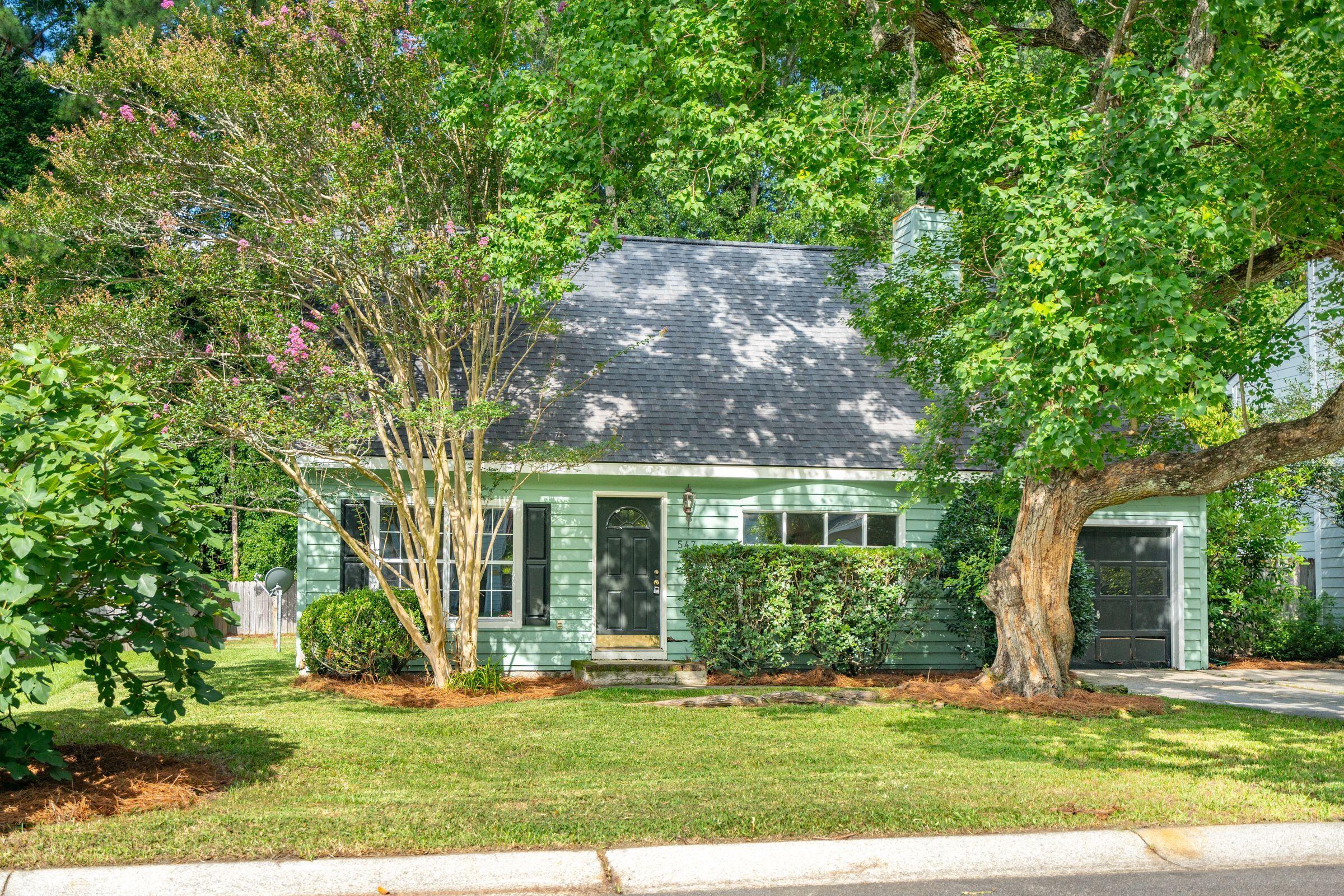 547 Castle Hall Road