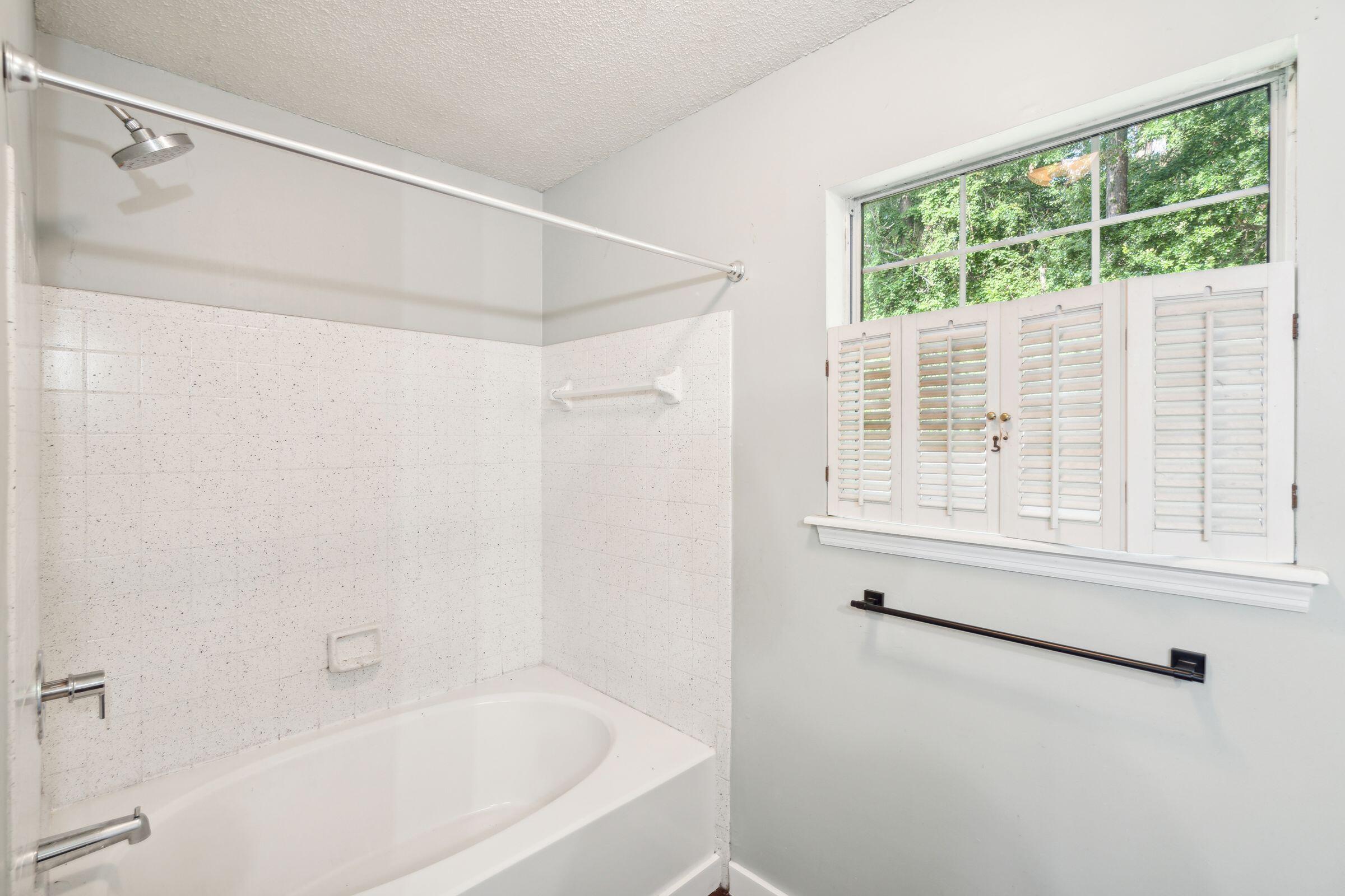 547 Castle Hall Road