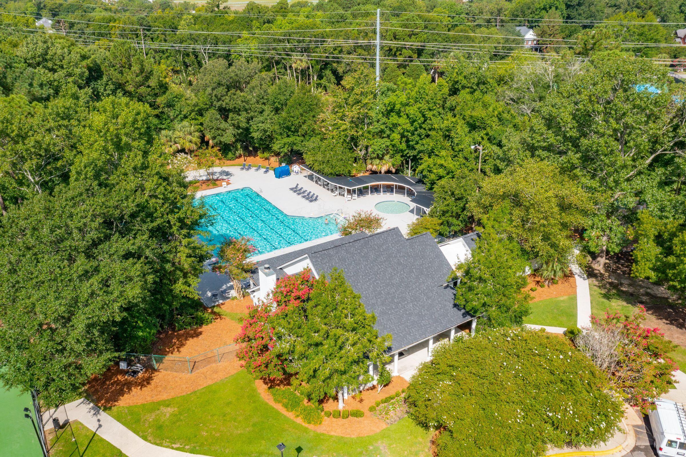 547 Castle Hall Road