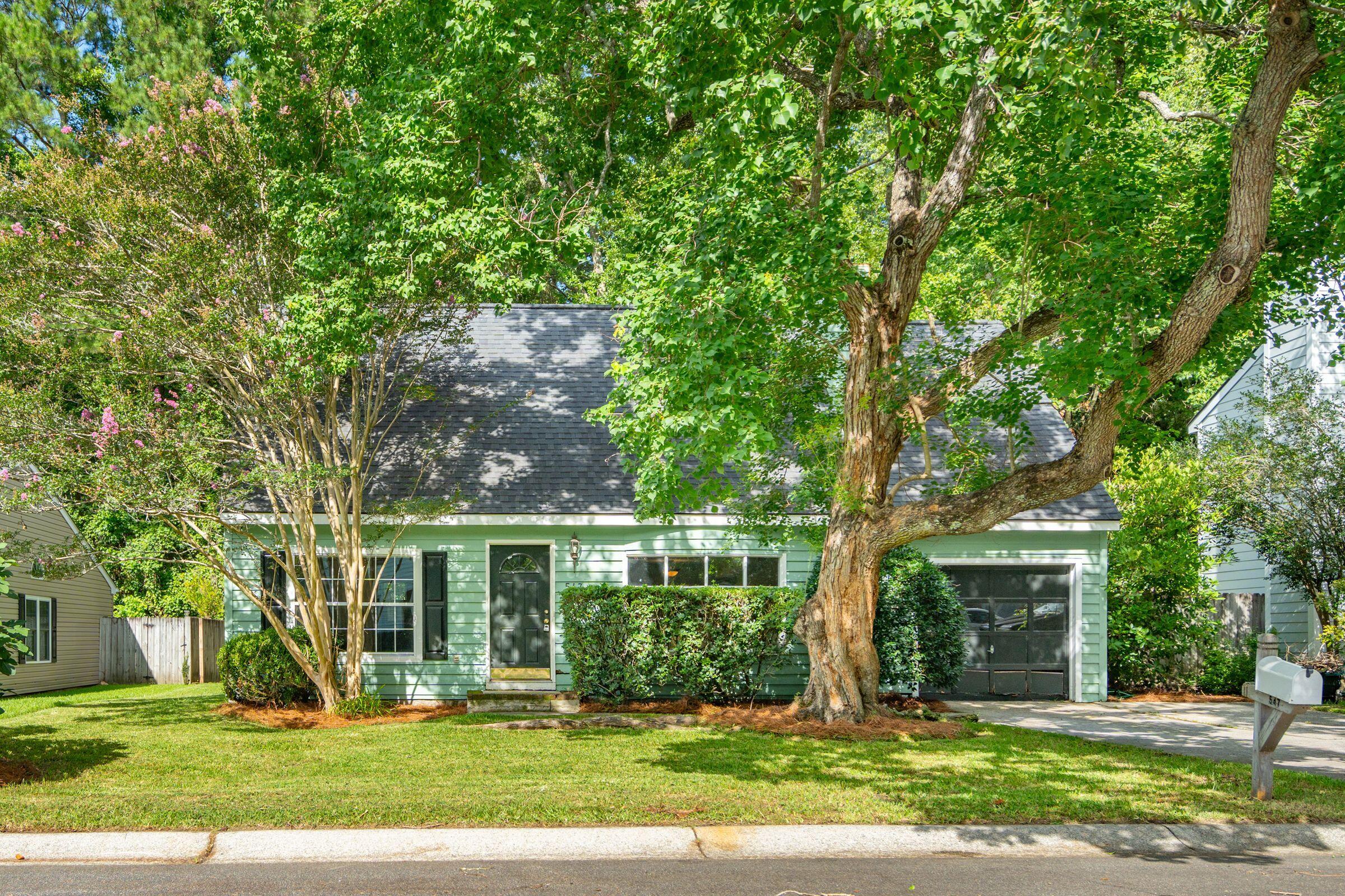 547 Castle Hall Road