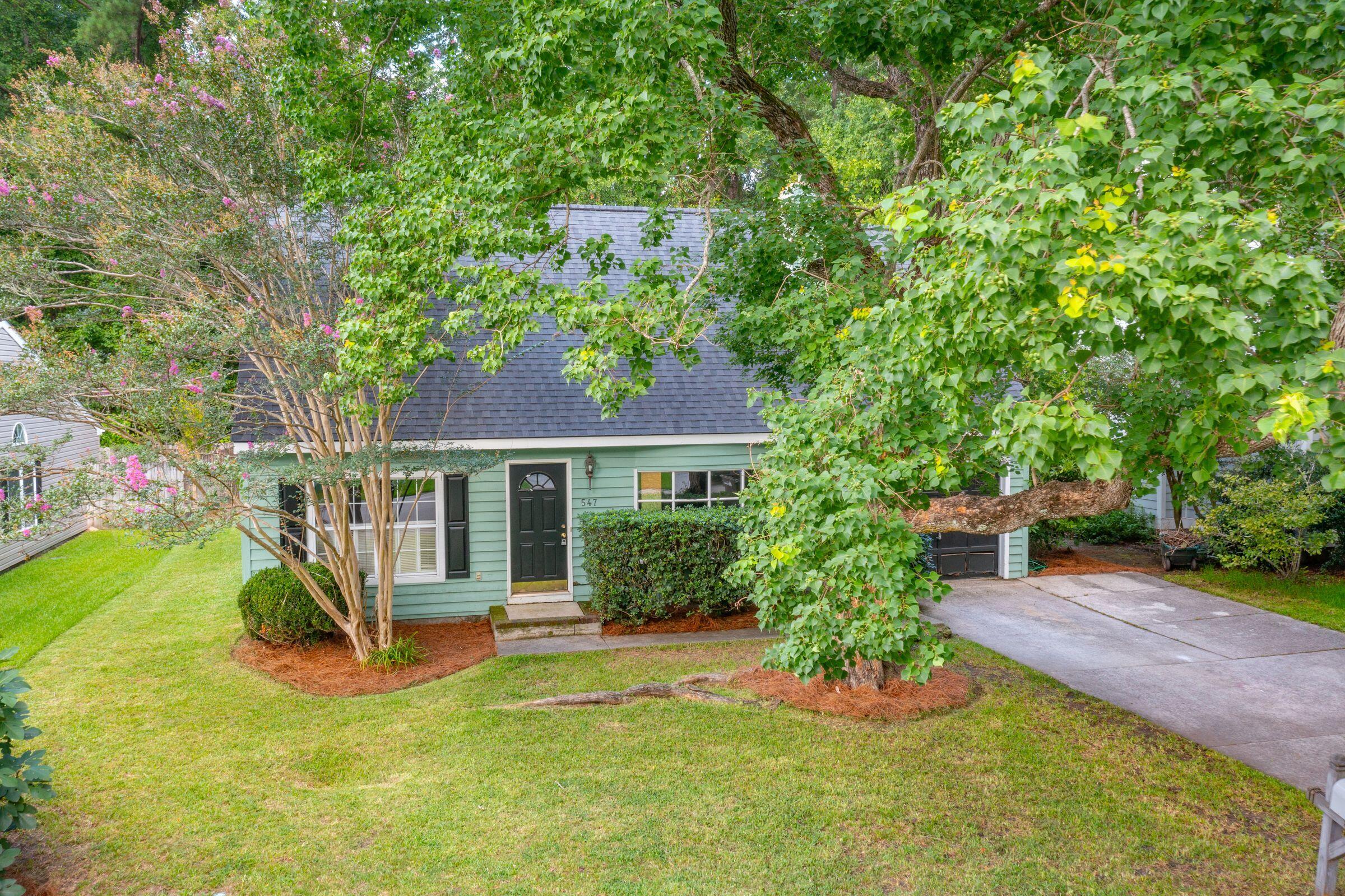 547 Castle Hall Road