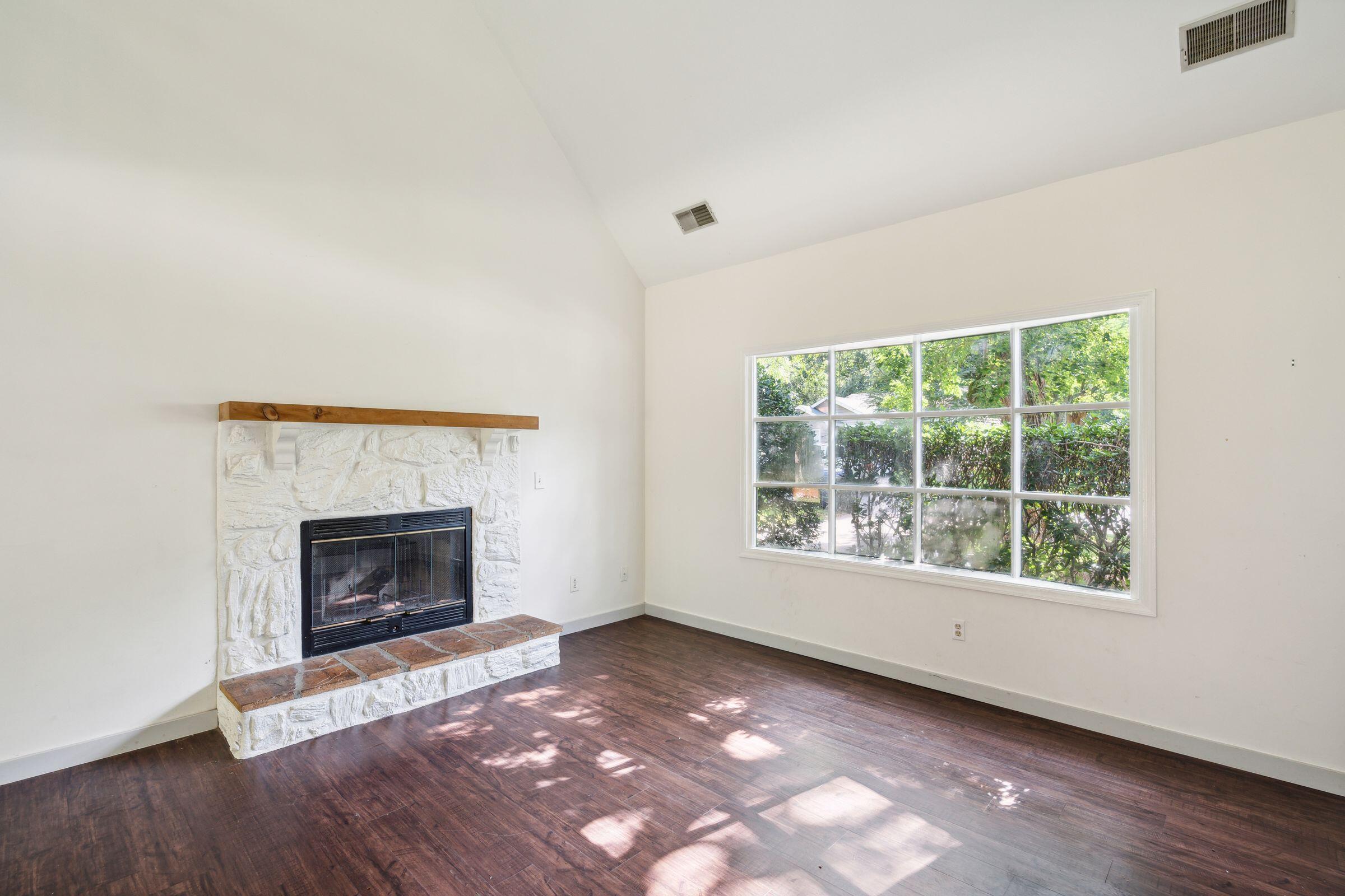 547 Castle Hall Road