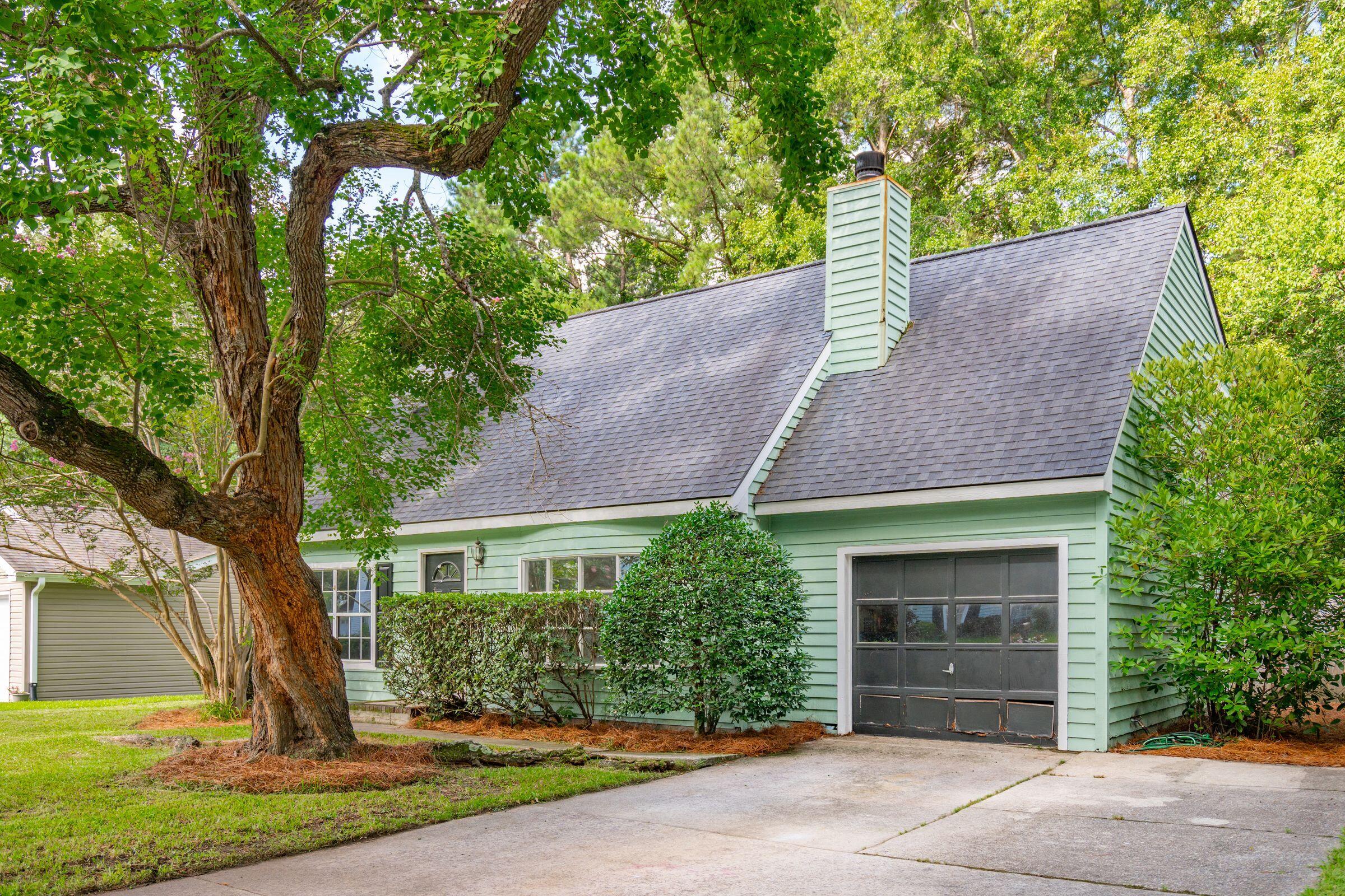 547 Castle Hall Road