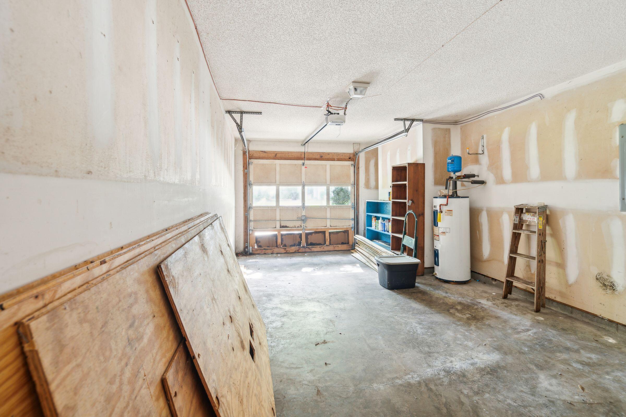 547 Castle Hall Road