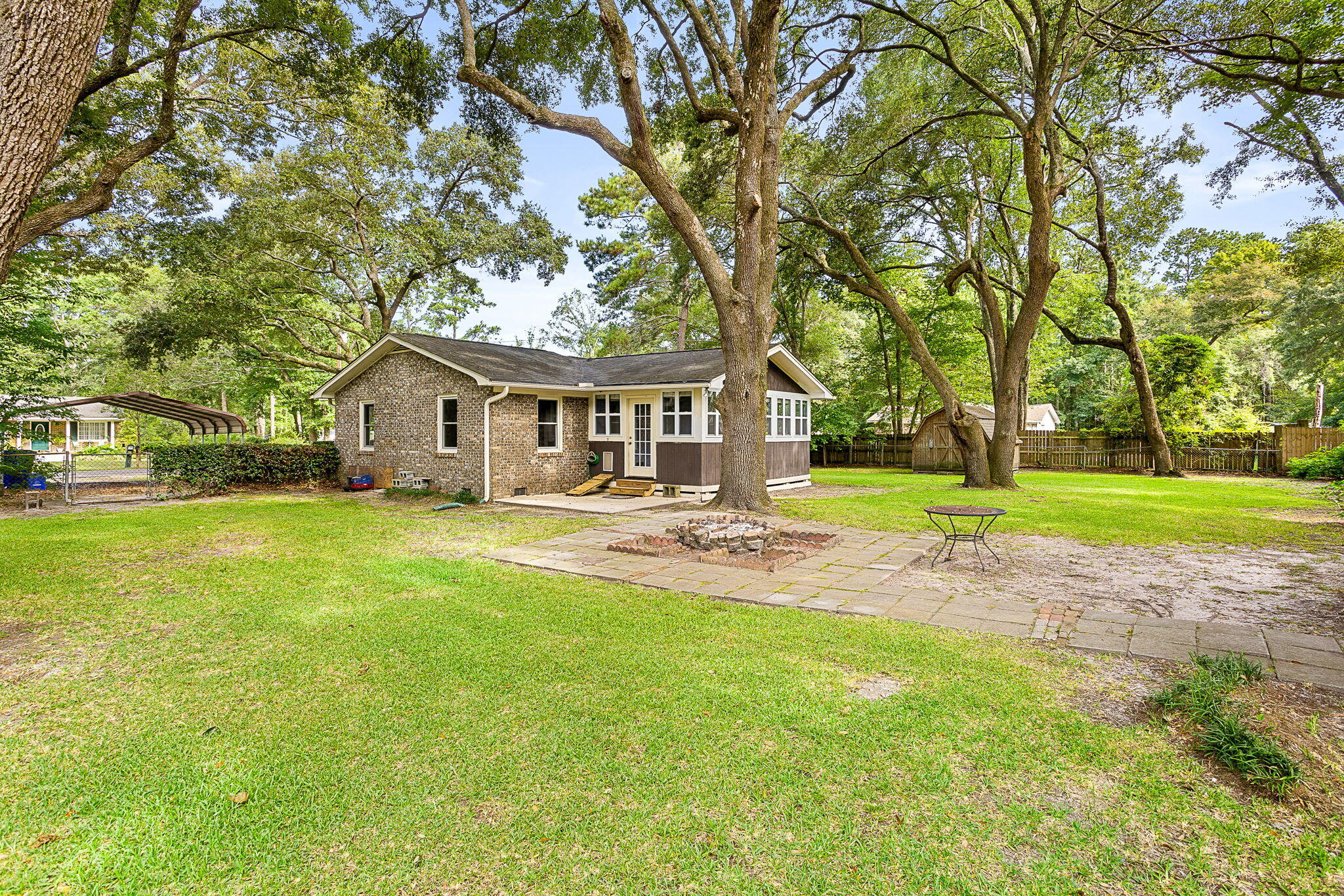 1597 Saint Johns Drive