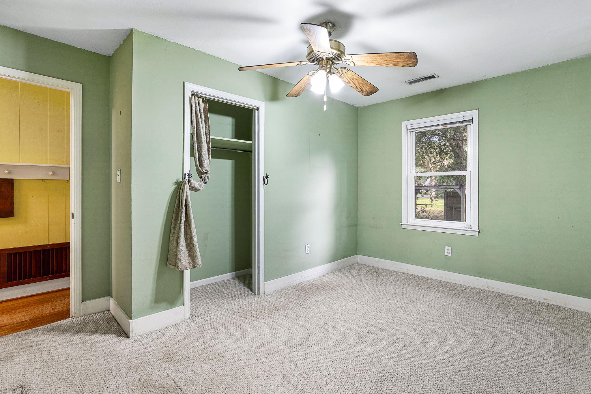 1597 Saint Johns Drive