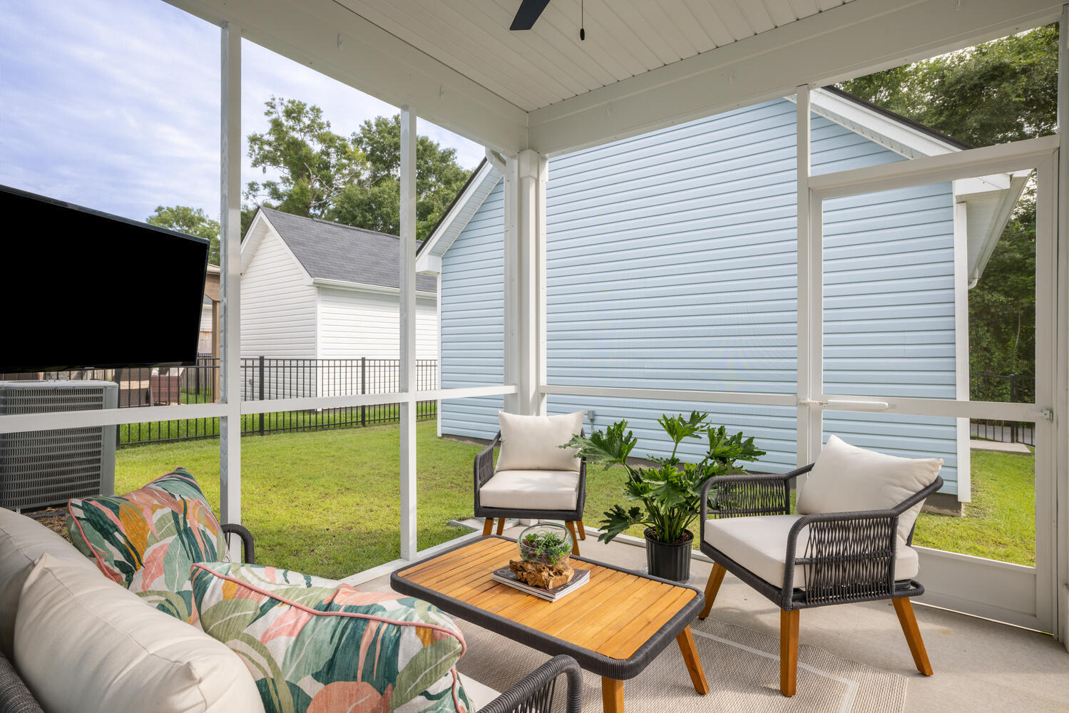 275 Rowans Creek Drive