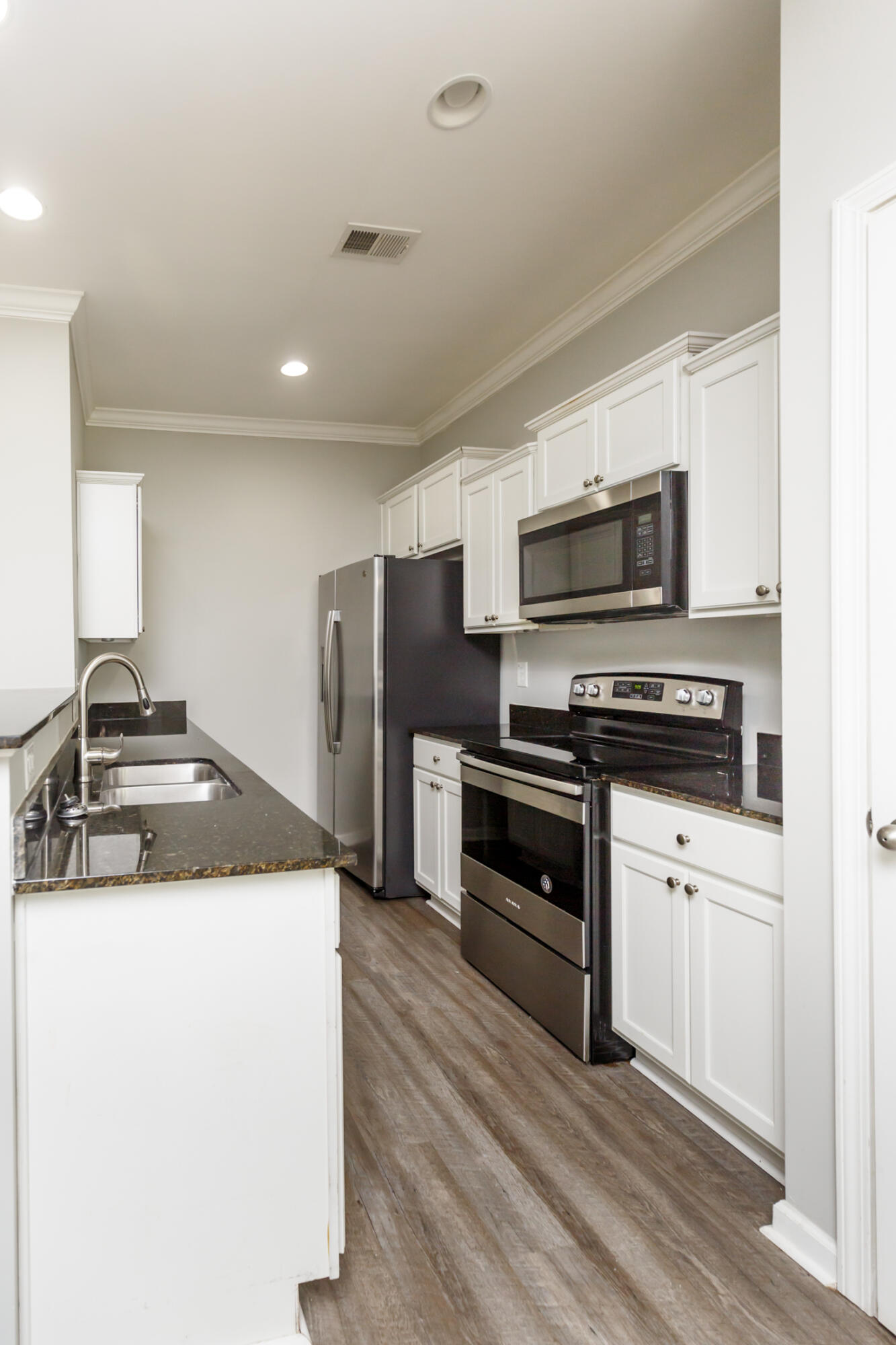 146 Buchanan Circle