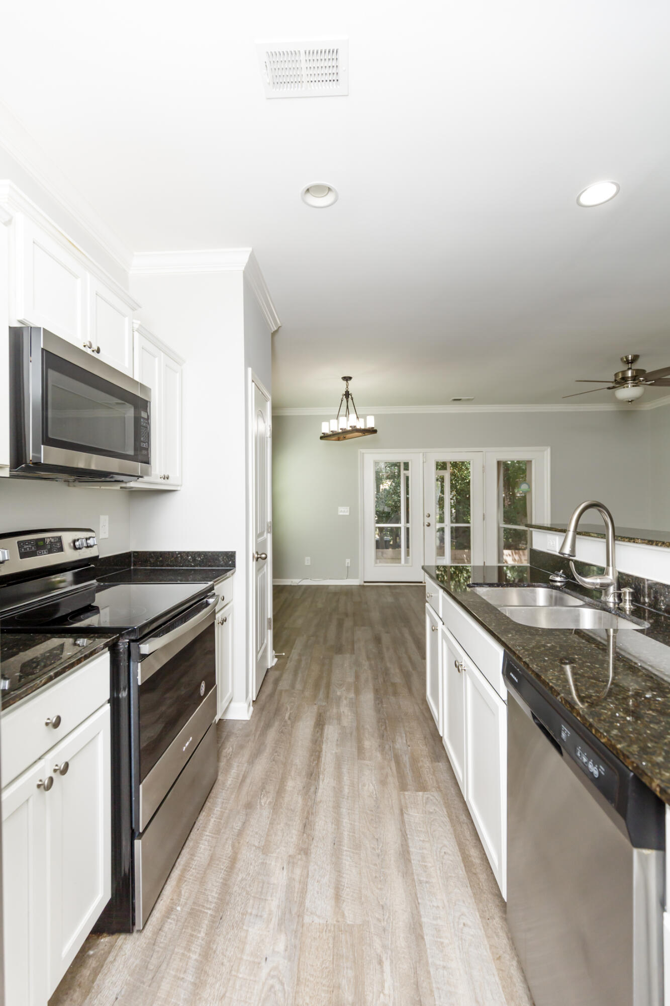146 Buchanan Circle