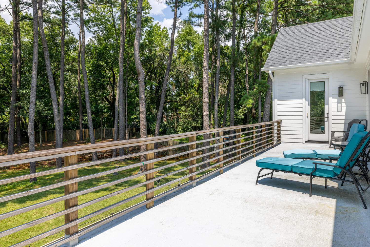 1179 Moss Bluff
