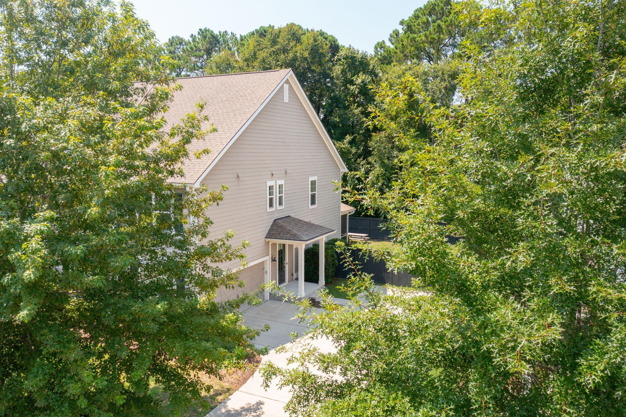 2133 Oyster Reef Lane