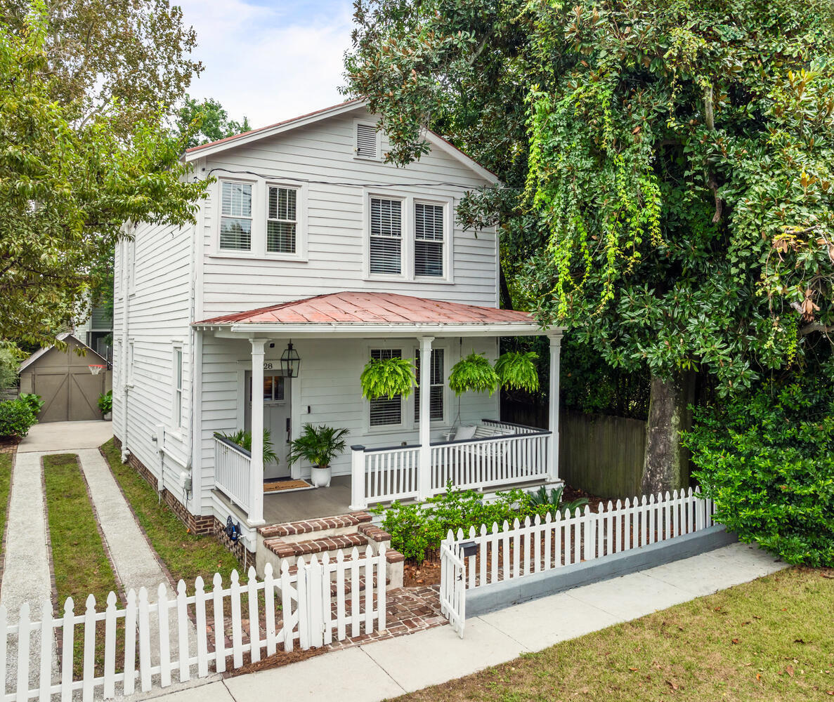 28 Lenox Street