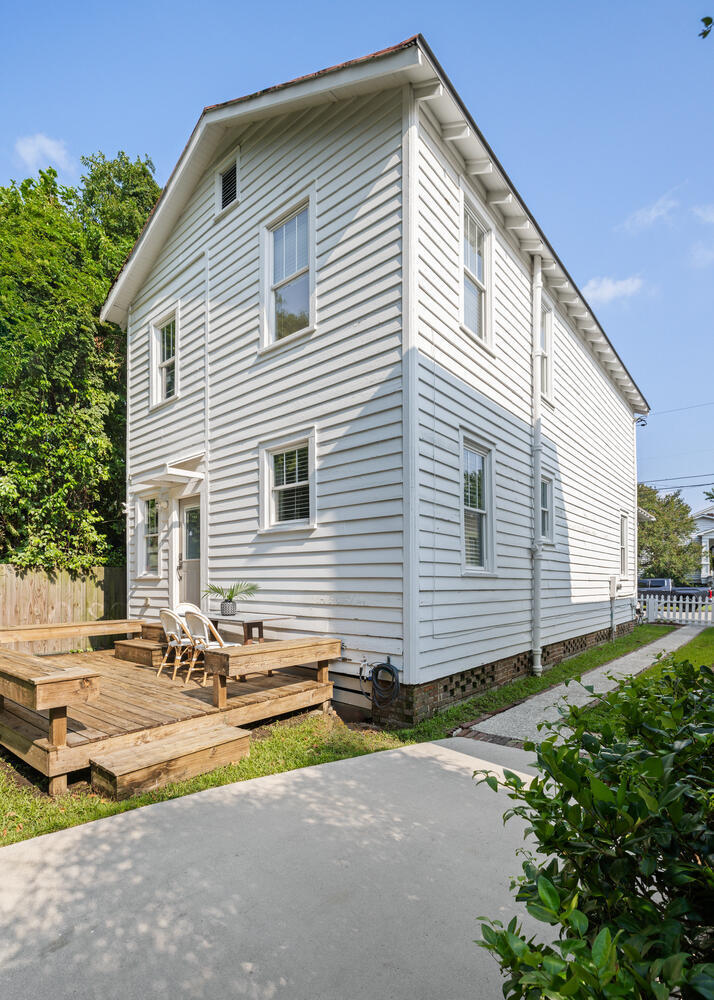 28 Lenox Street