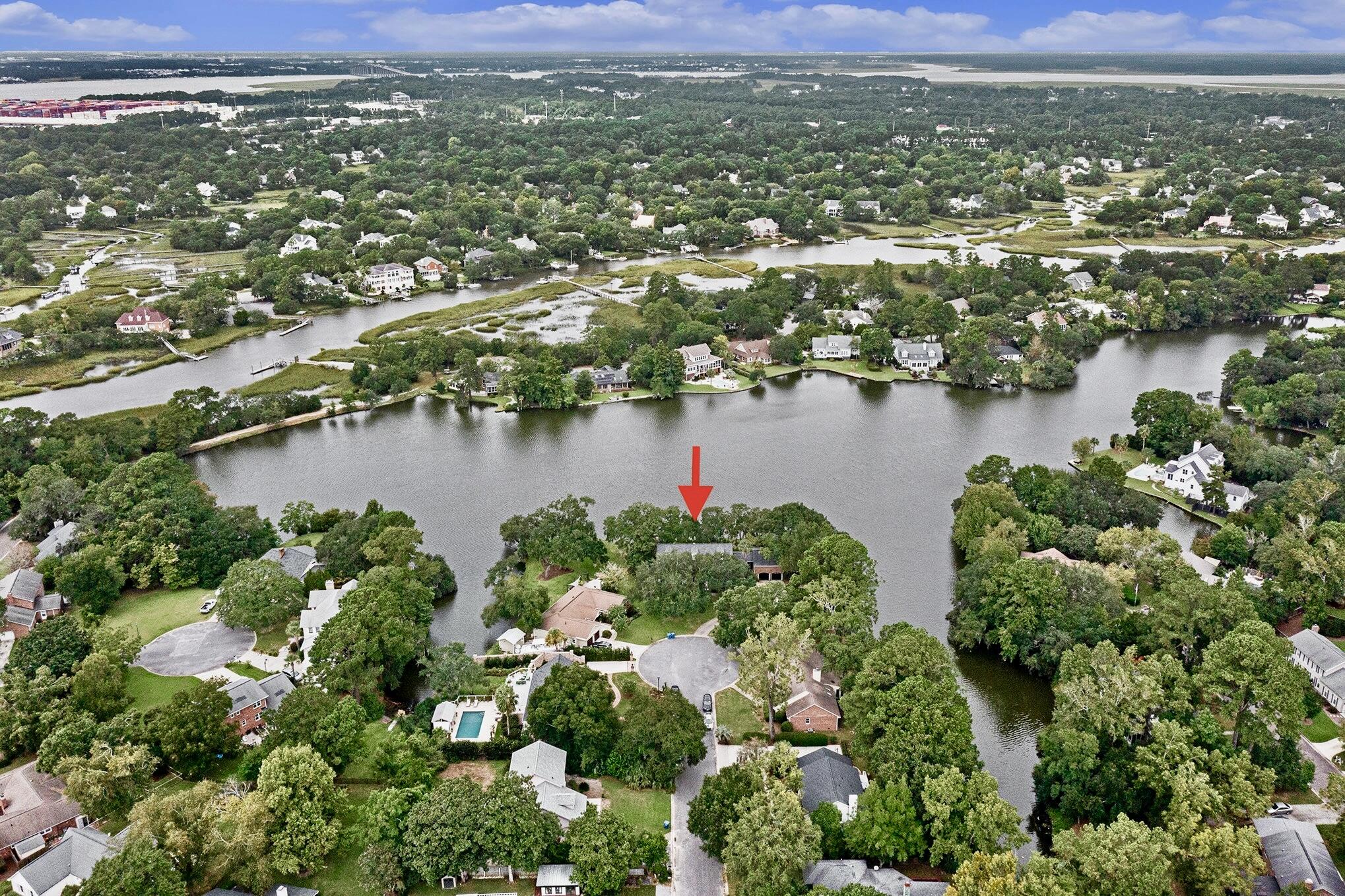 670 Libbys Point