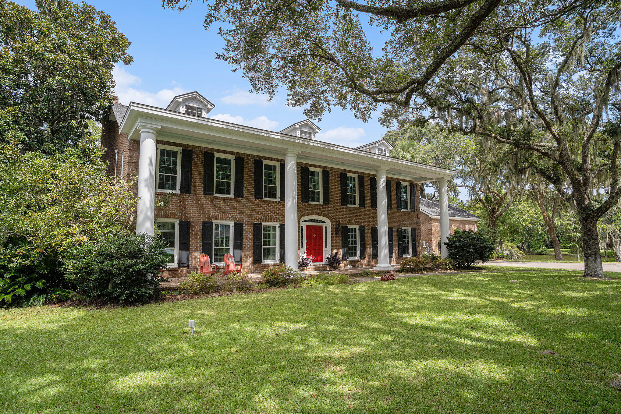 670 Libbys Point