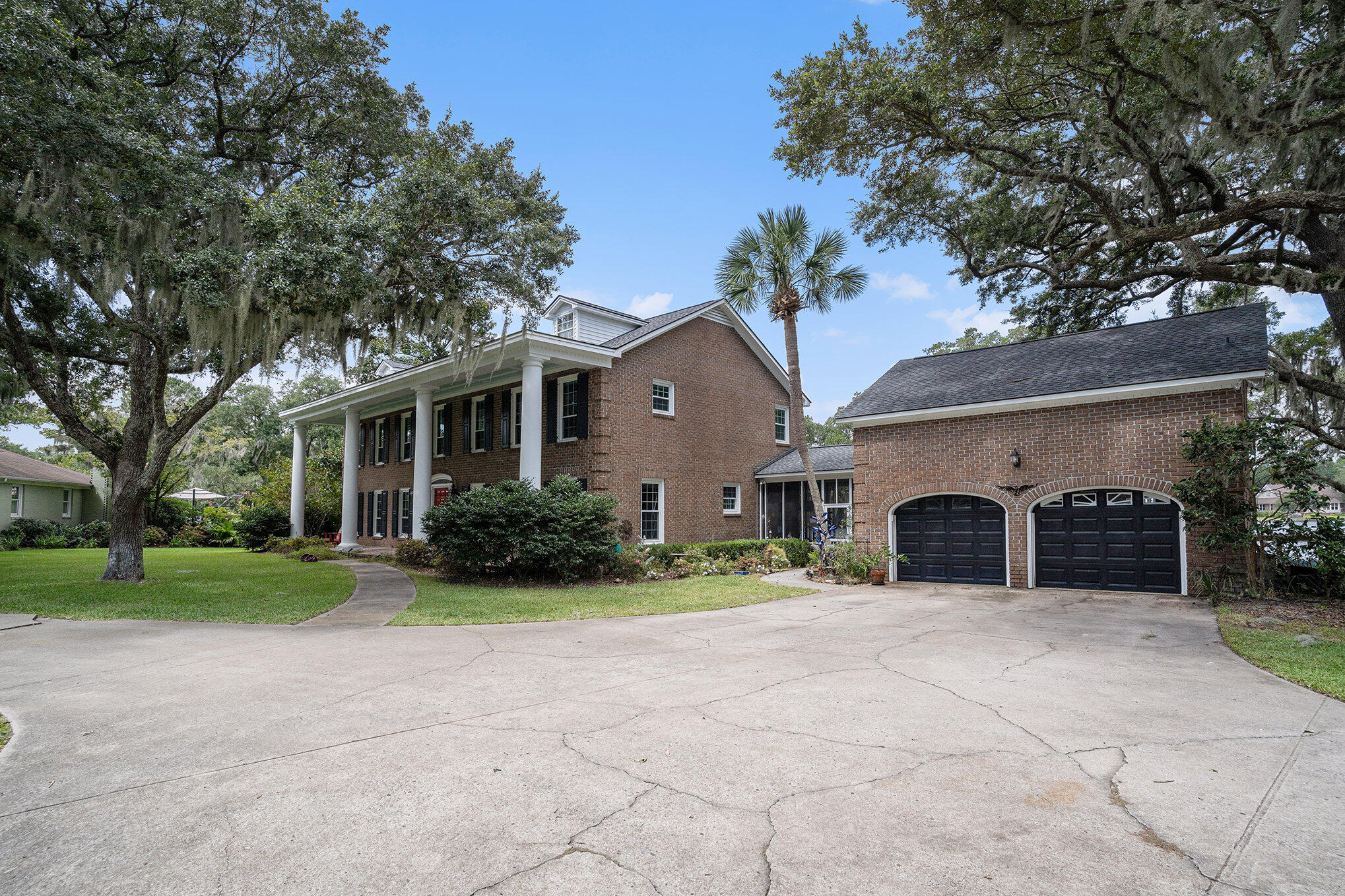670 Libbys Point