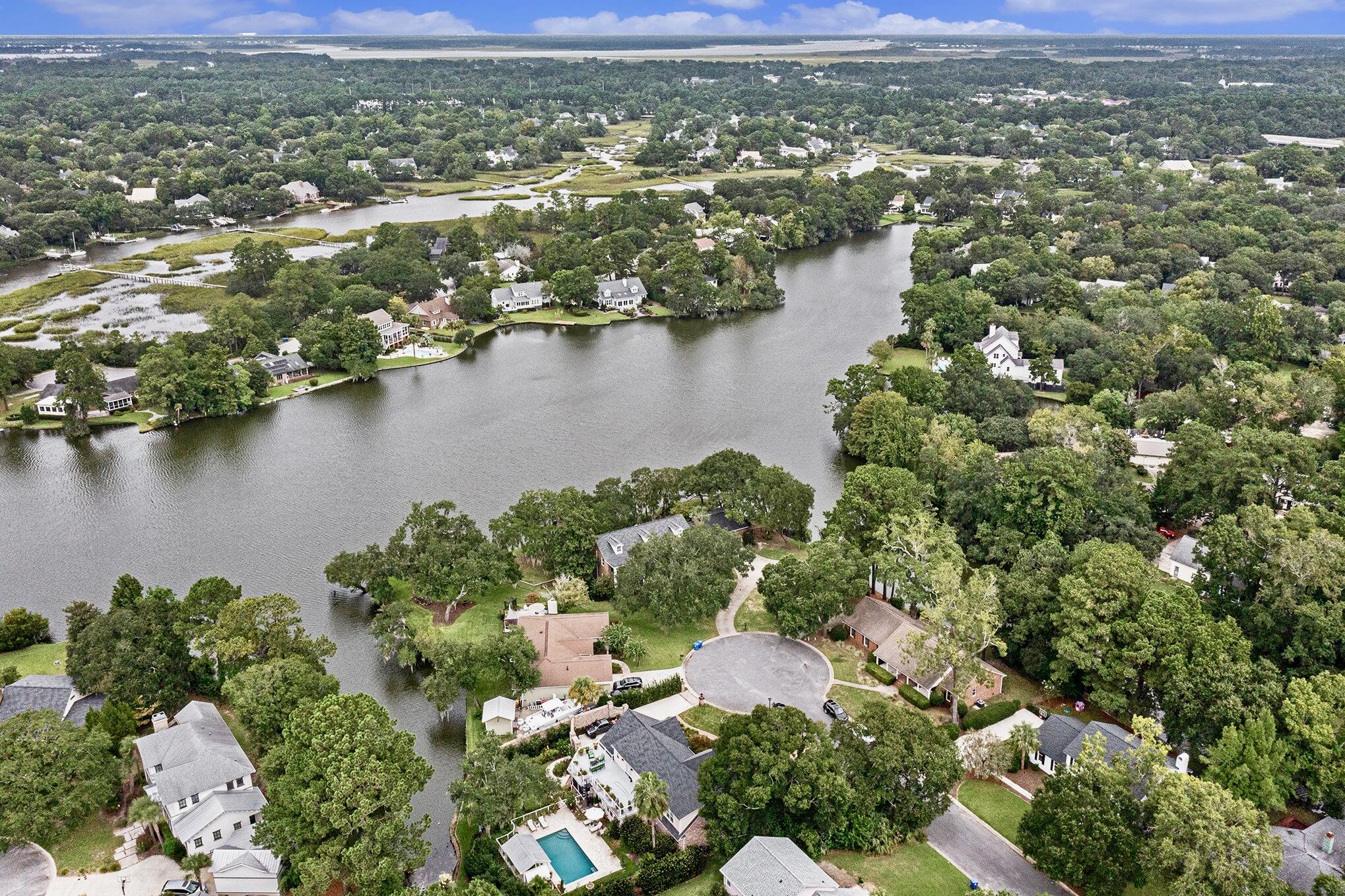 670 Libbys Point