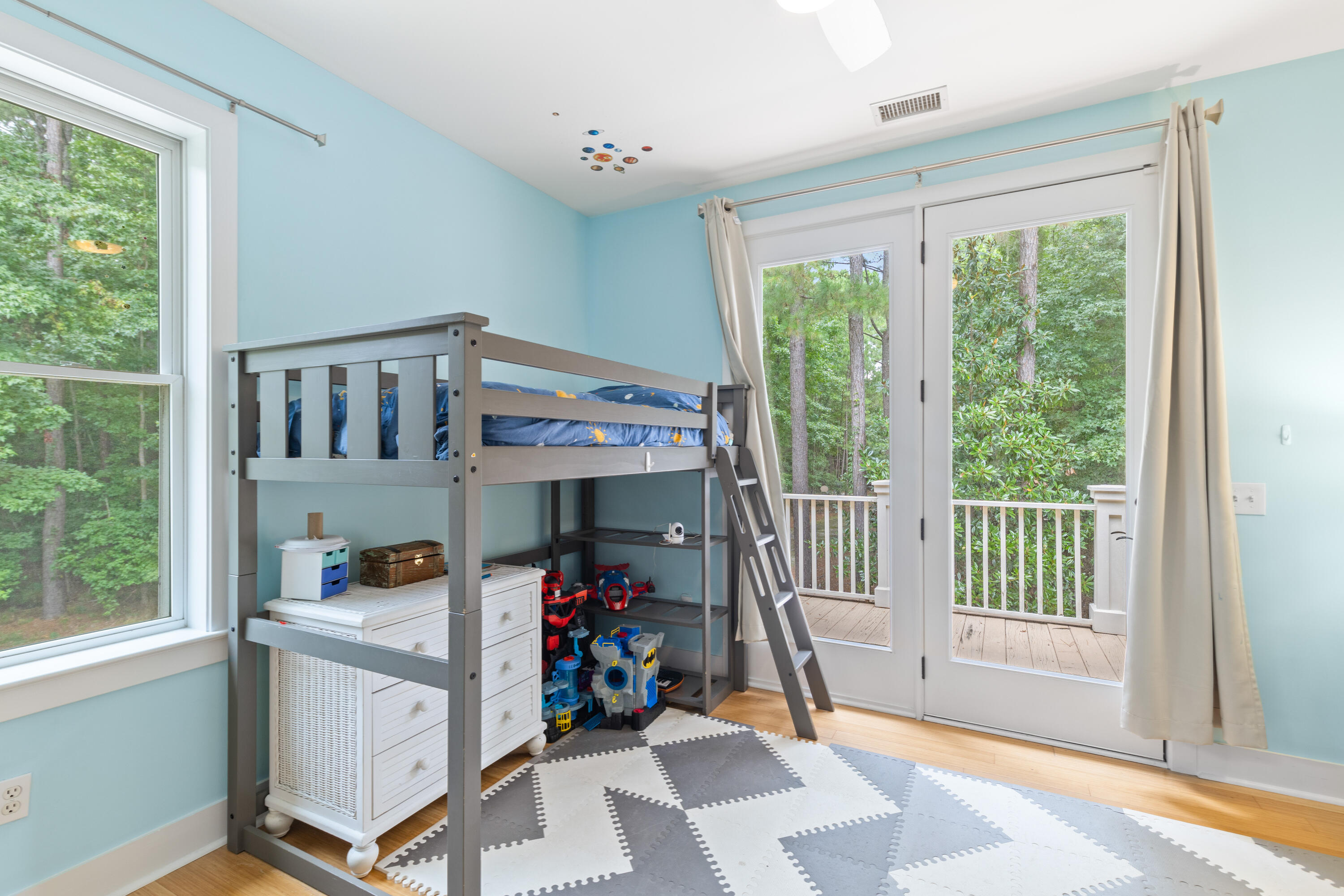 5923 Joseph Blake Lane