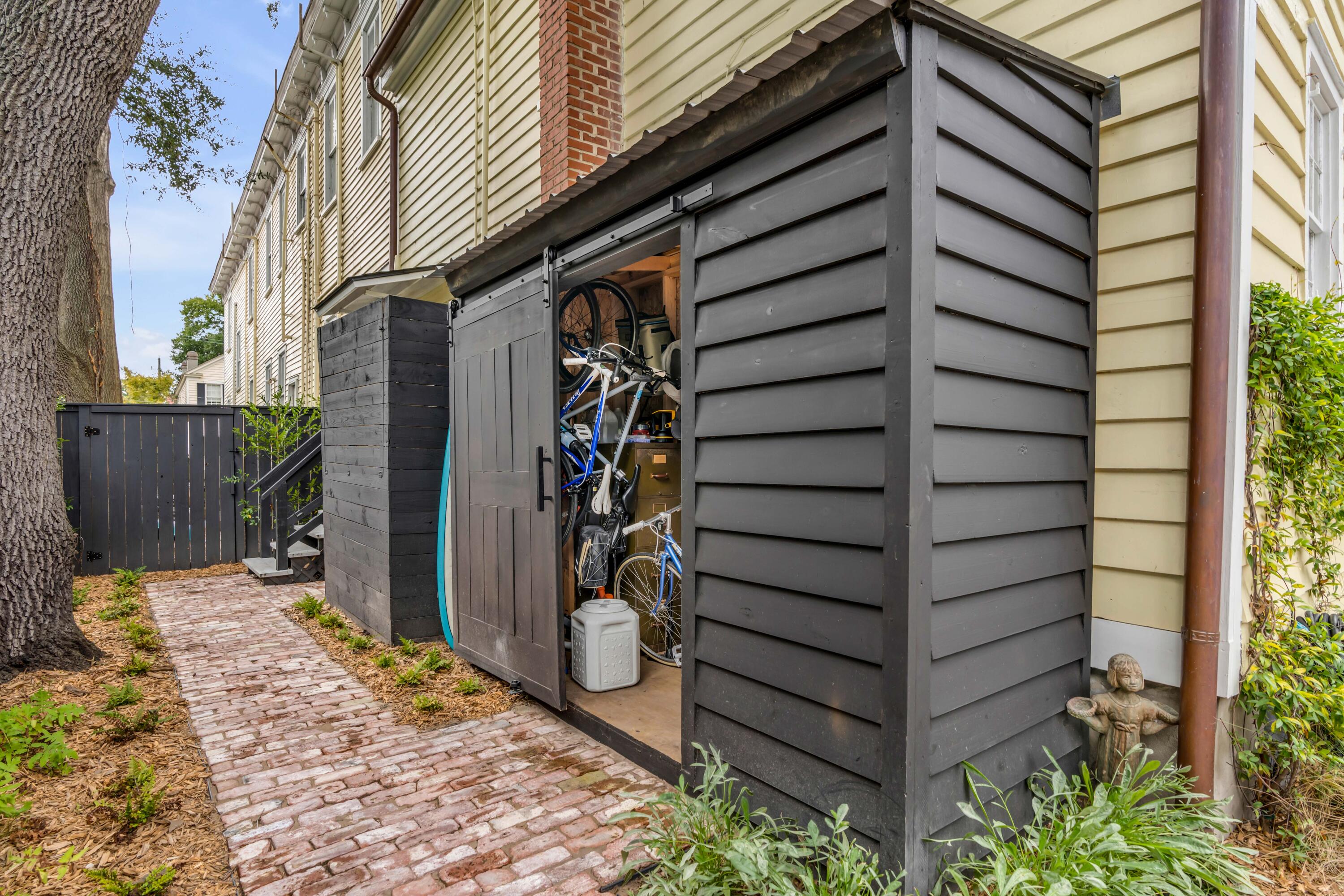 9 Franklin Street Unit: E