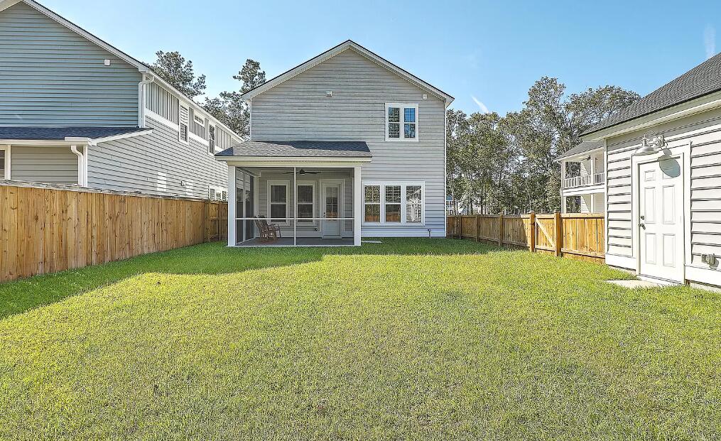 2818 Pinelog Lane
