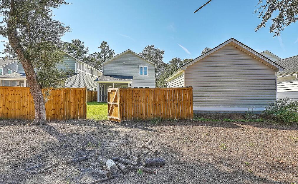 2818 Pinelog Lane