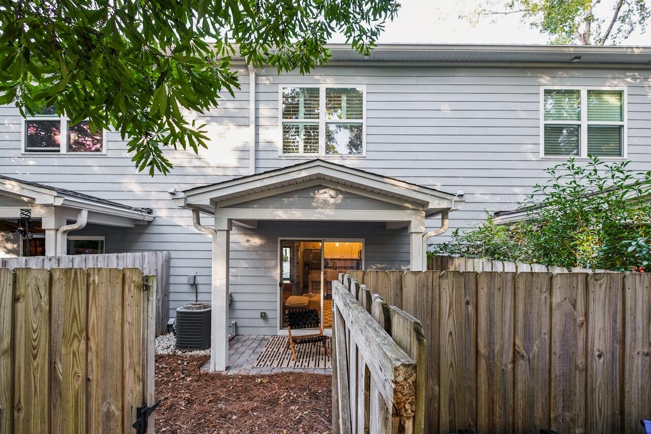2967 Emma Lane