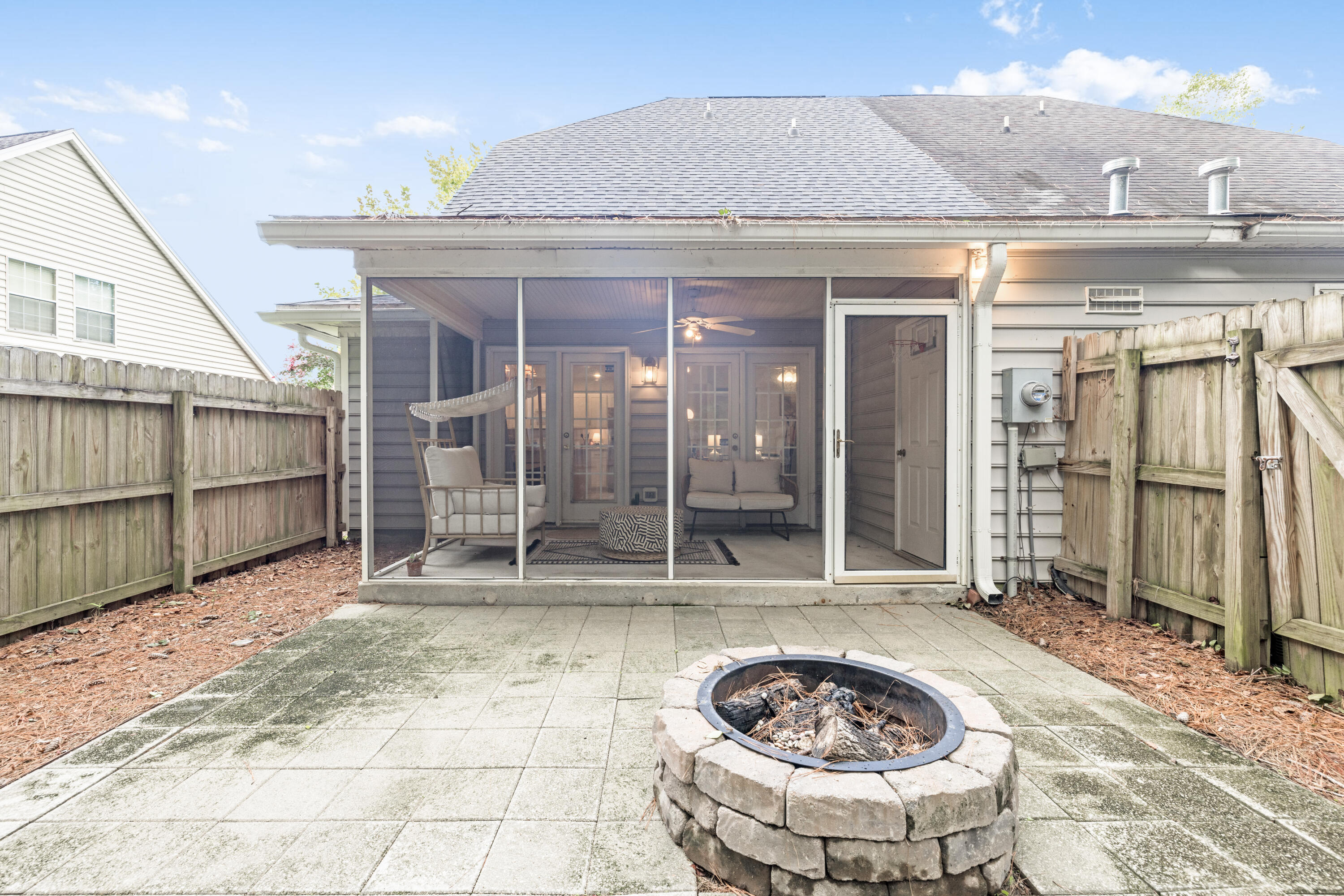 2116 Kings Gate Lane