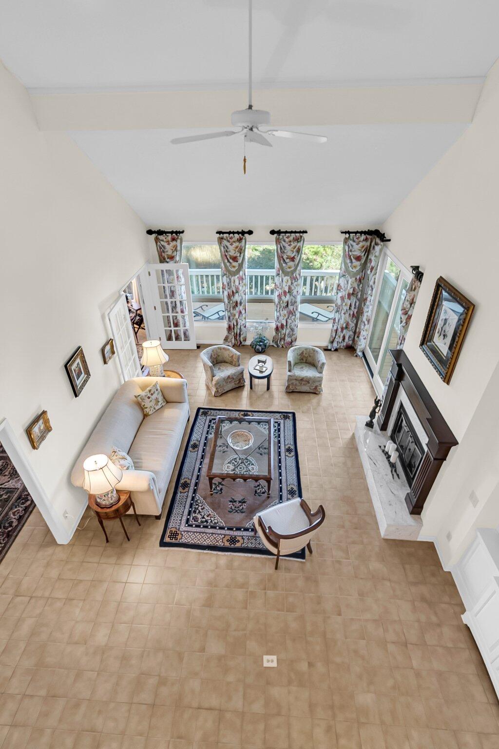 90 Friendfield Hall