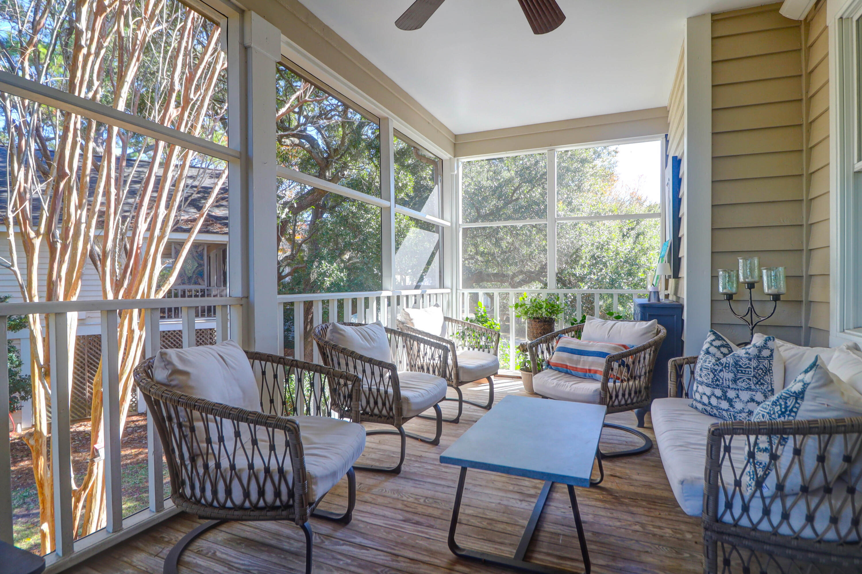 1551 Ben Sawyer Boulevard # 22
