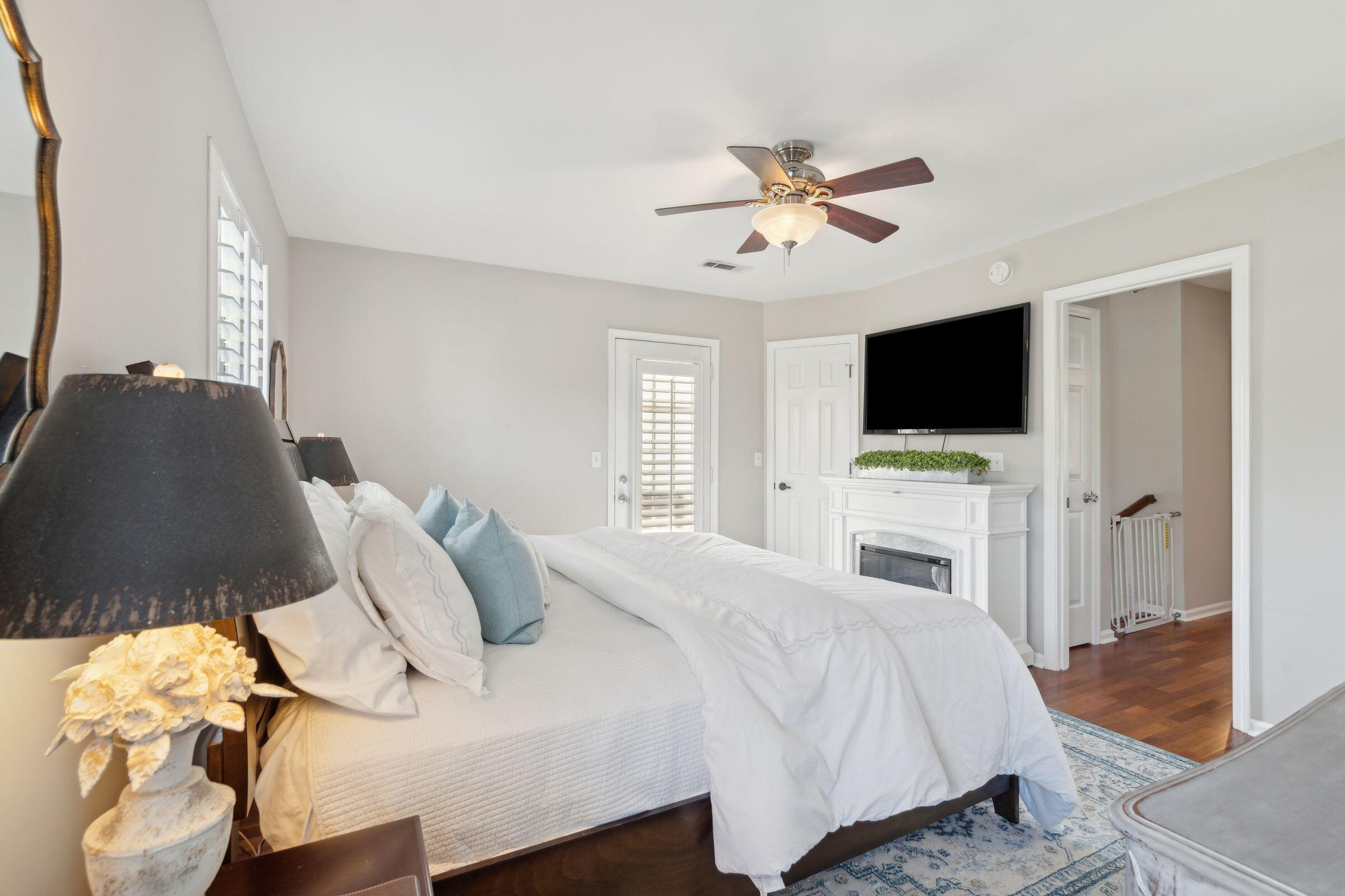 1443 Oaklanding Road