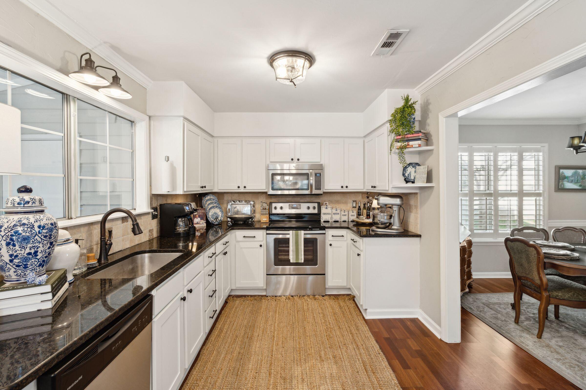 1443 Oaklanding Road