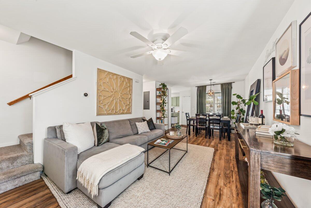 12 Palmetto Park Drive