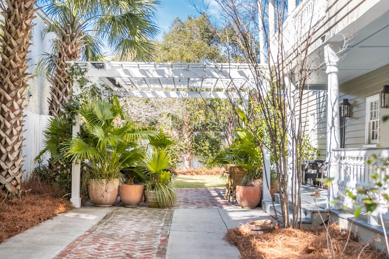 36 Bogard Street