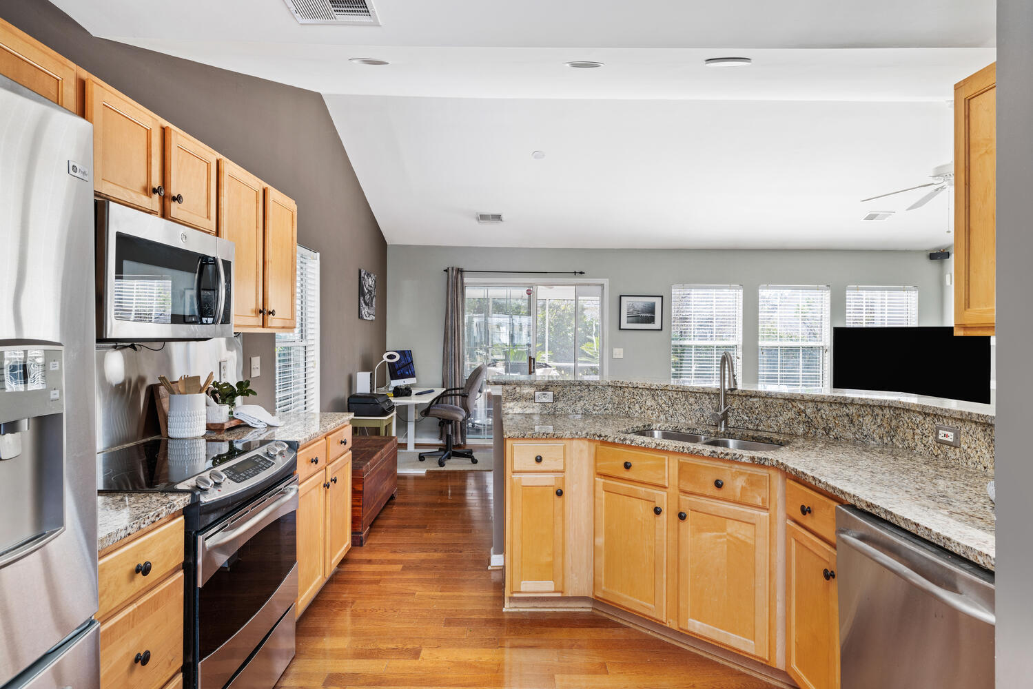 2080 Bancroft Lane