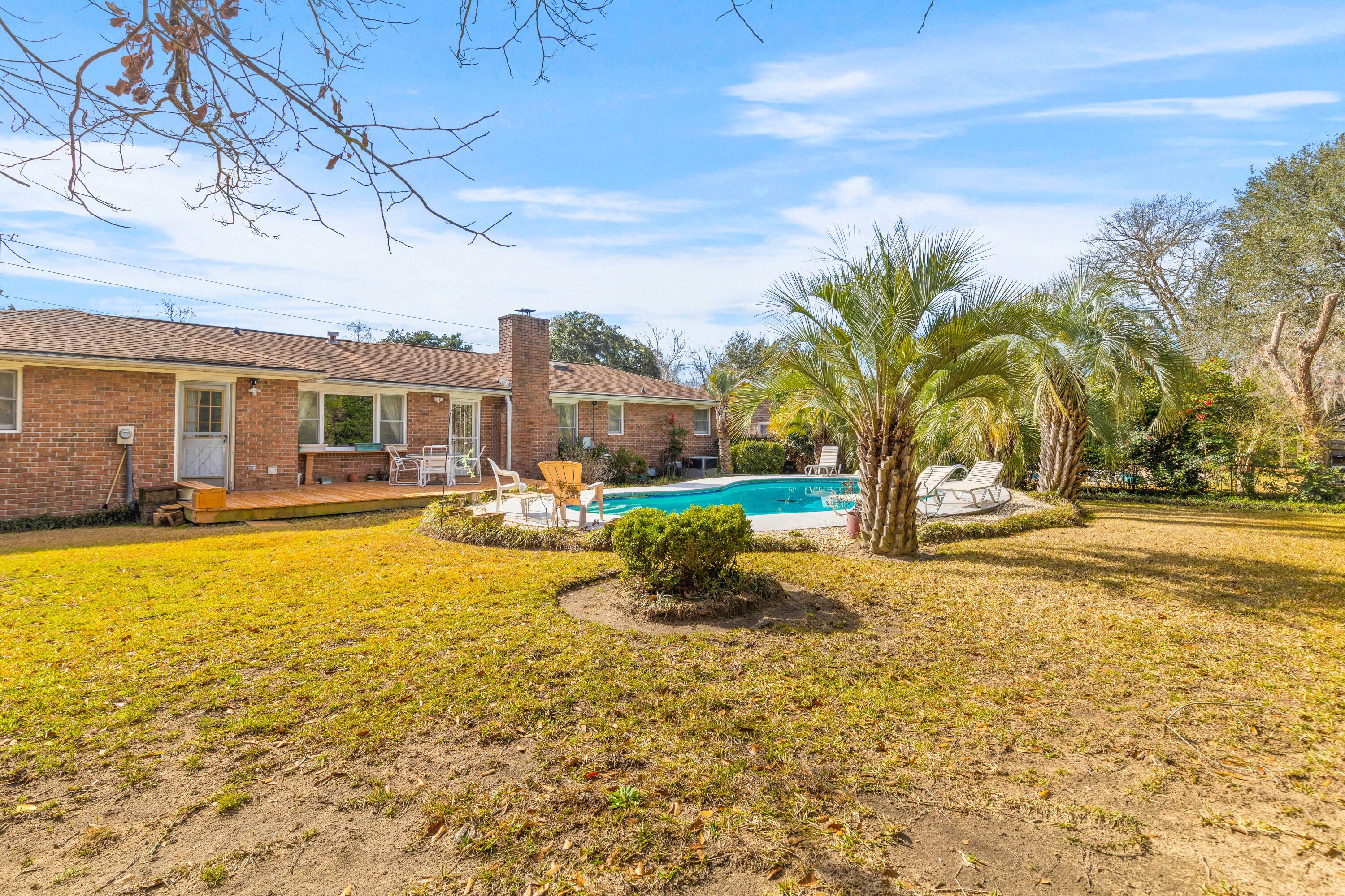 1060 Yeamans Hall Road