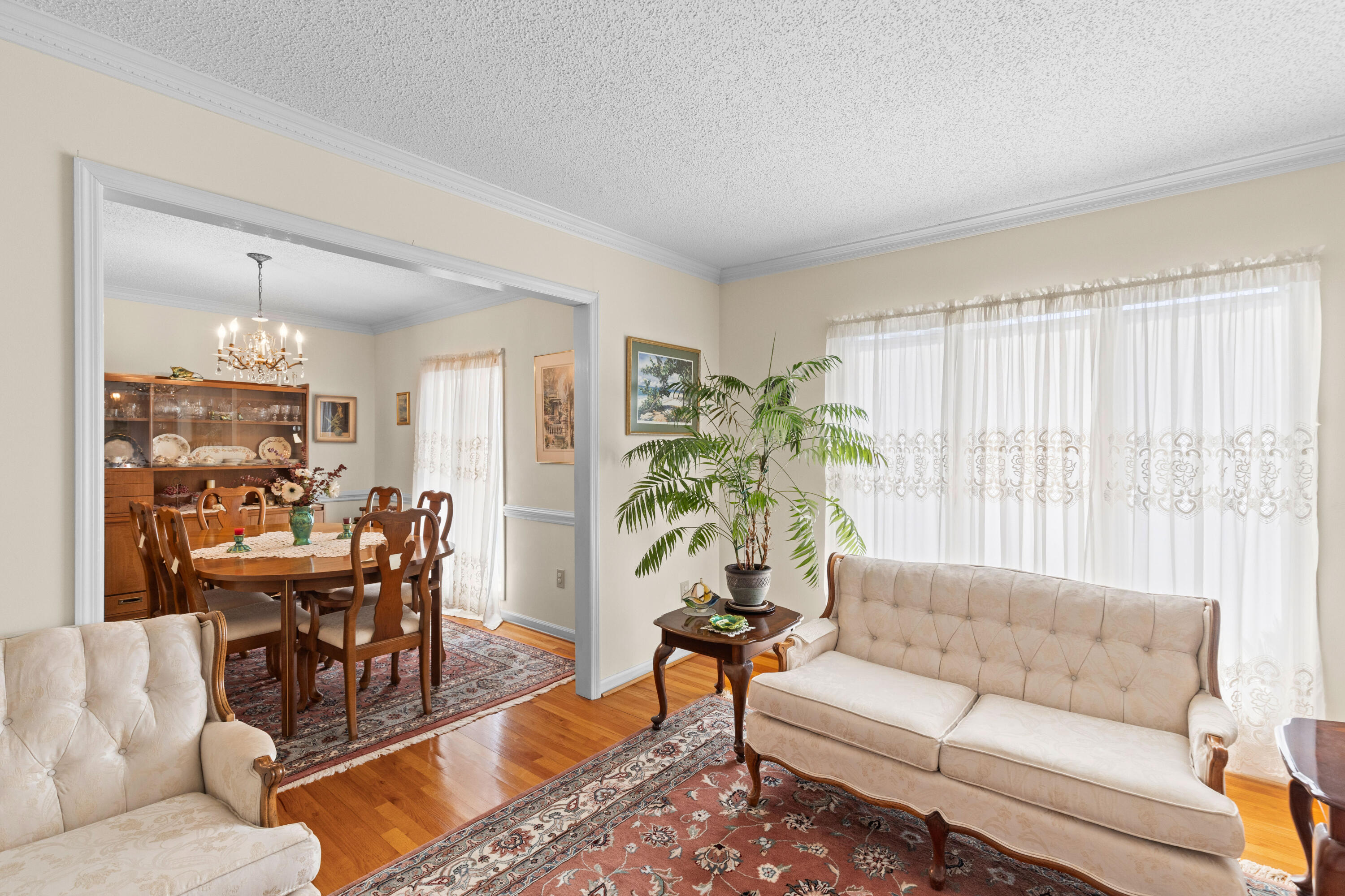 1060 Yeamans Hall Road