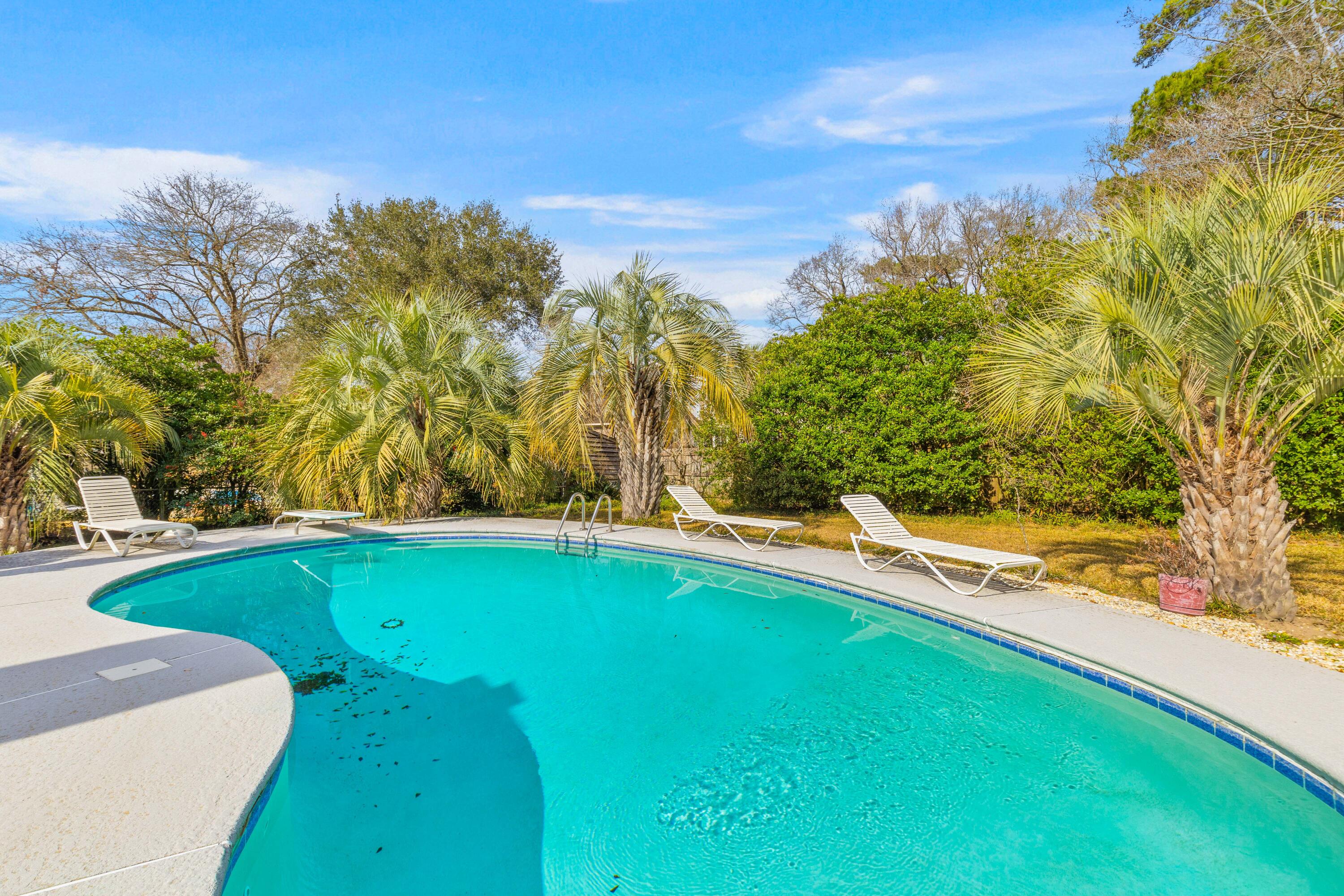 1060 Yeamans Hall Road