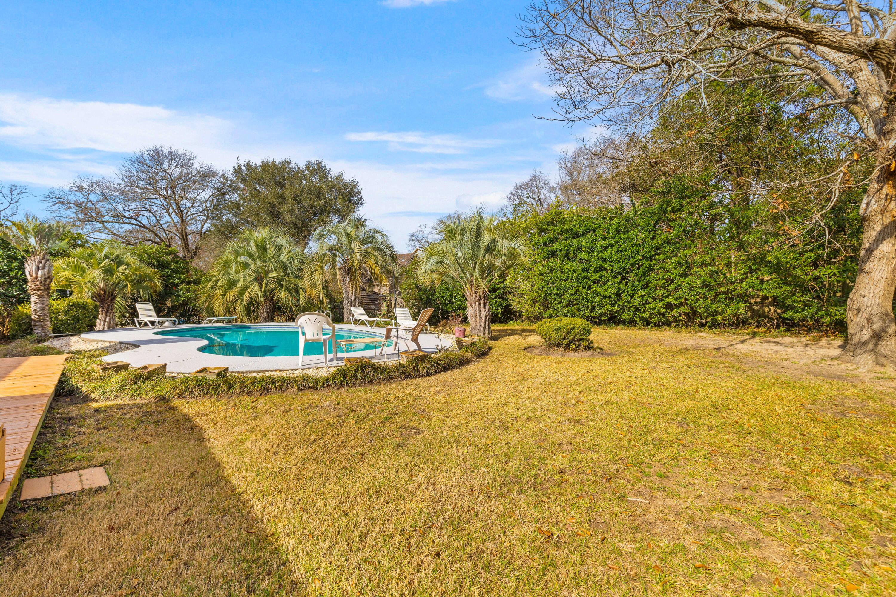 1060 Yeamans Hall Road