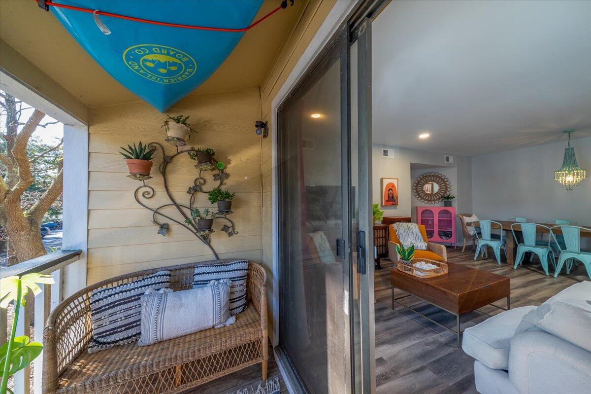 1054 Anna Knapp Boulevard # 4e