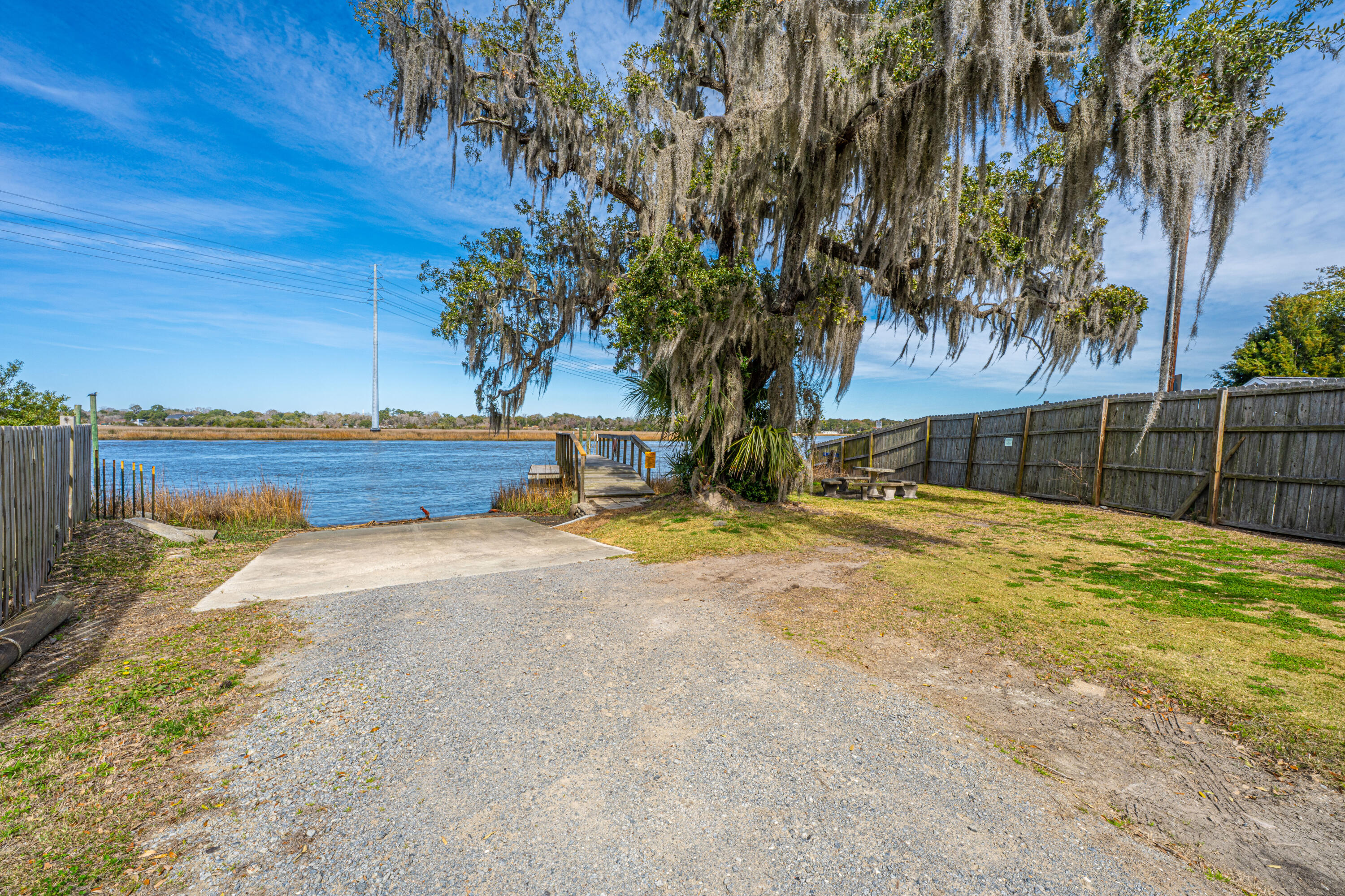 2306 Chairmaker Court