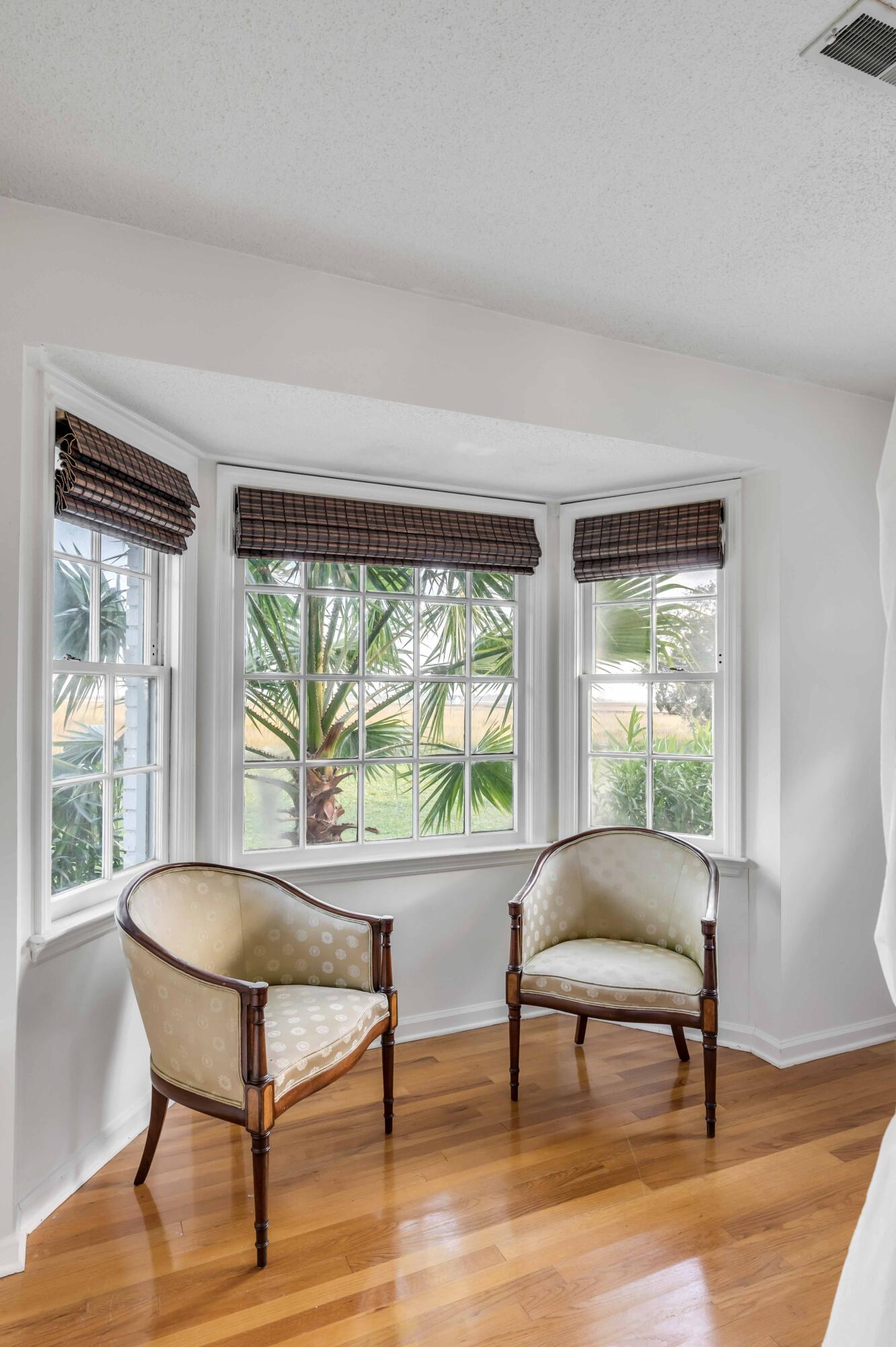 561 Seaward Drive