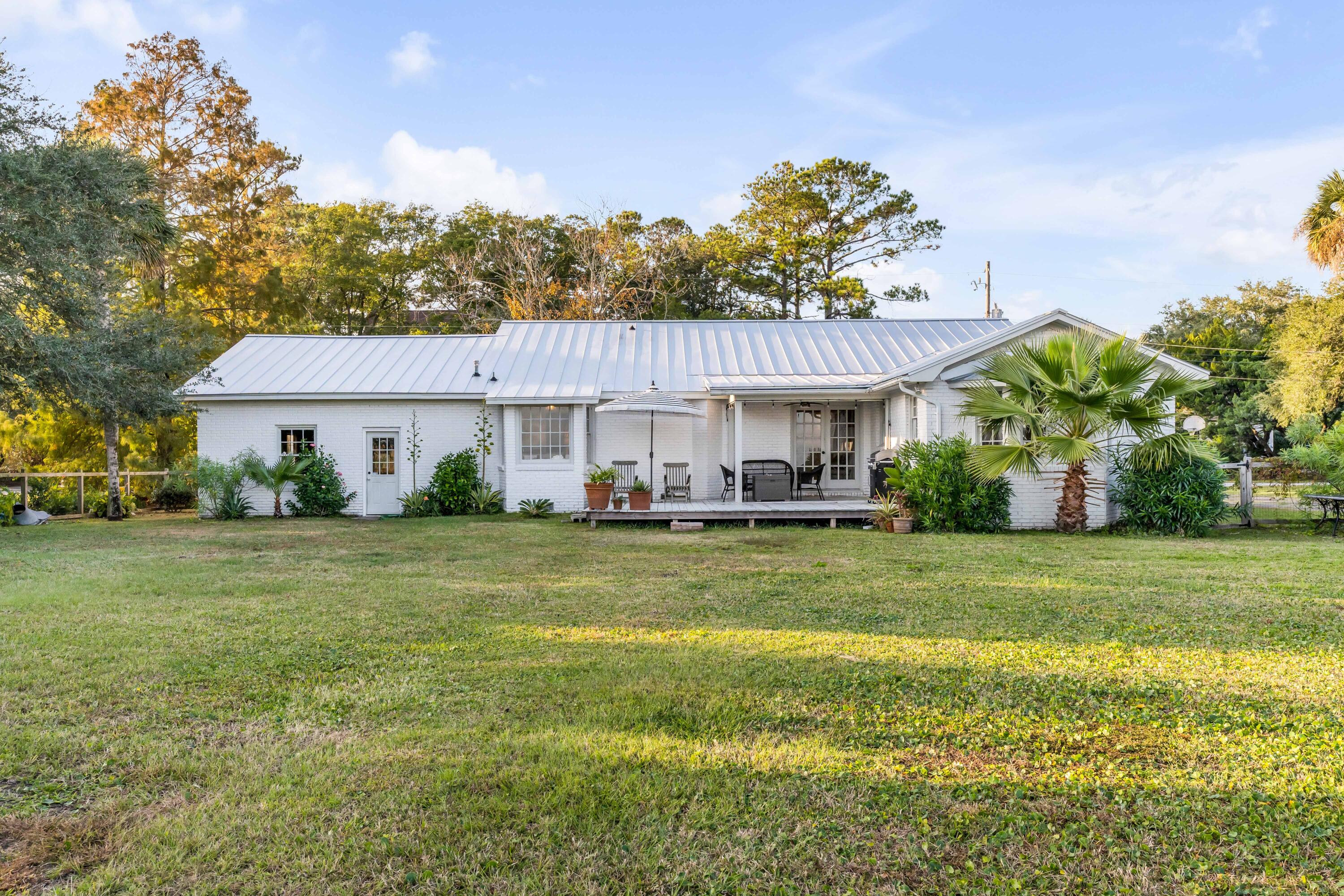 561 Seaward Drive