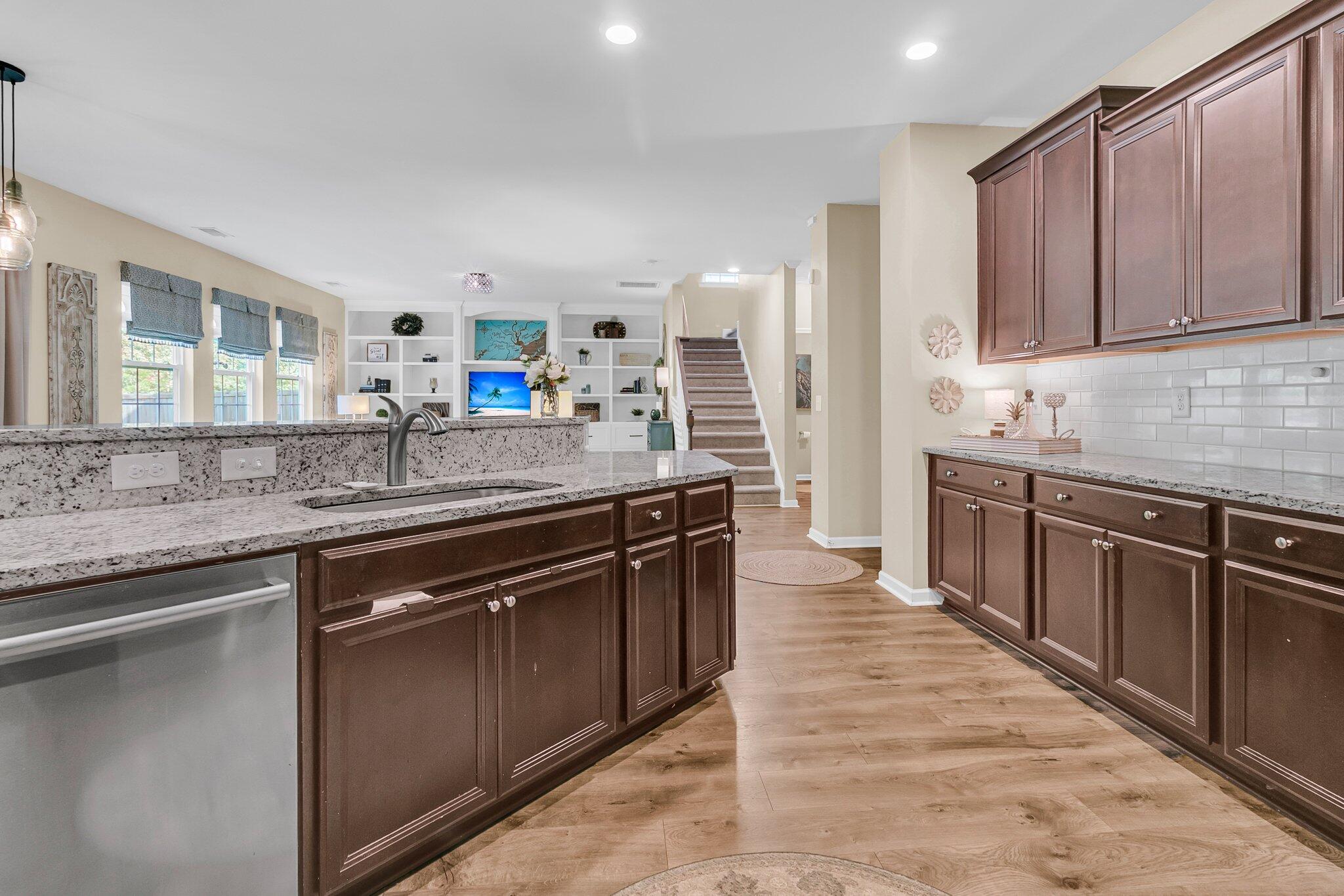 9829 English Elm Street