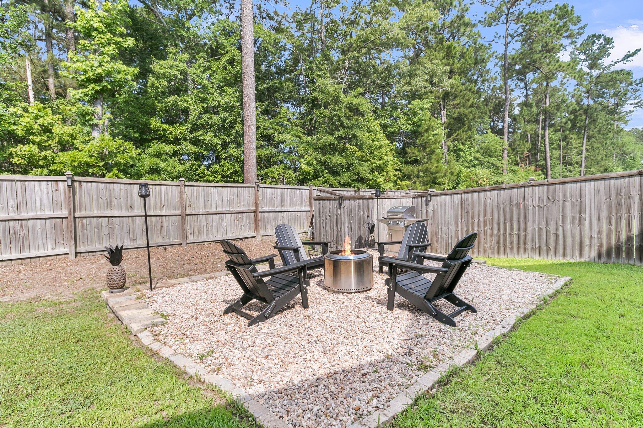 9829 English Elm Street