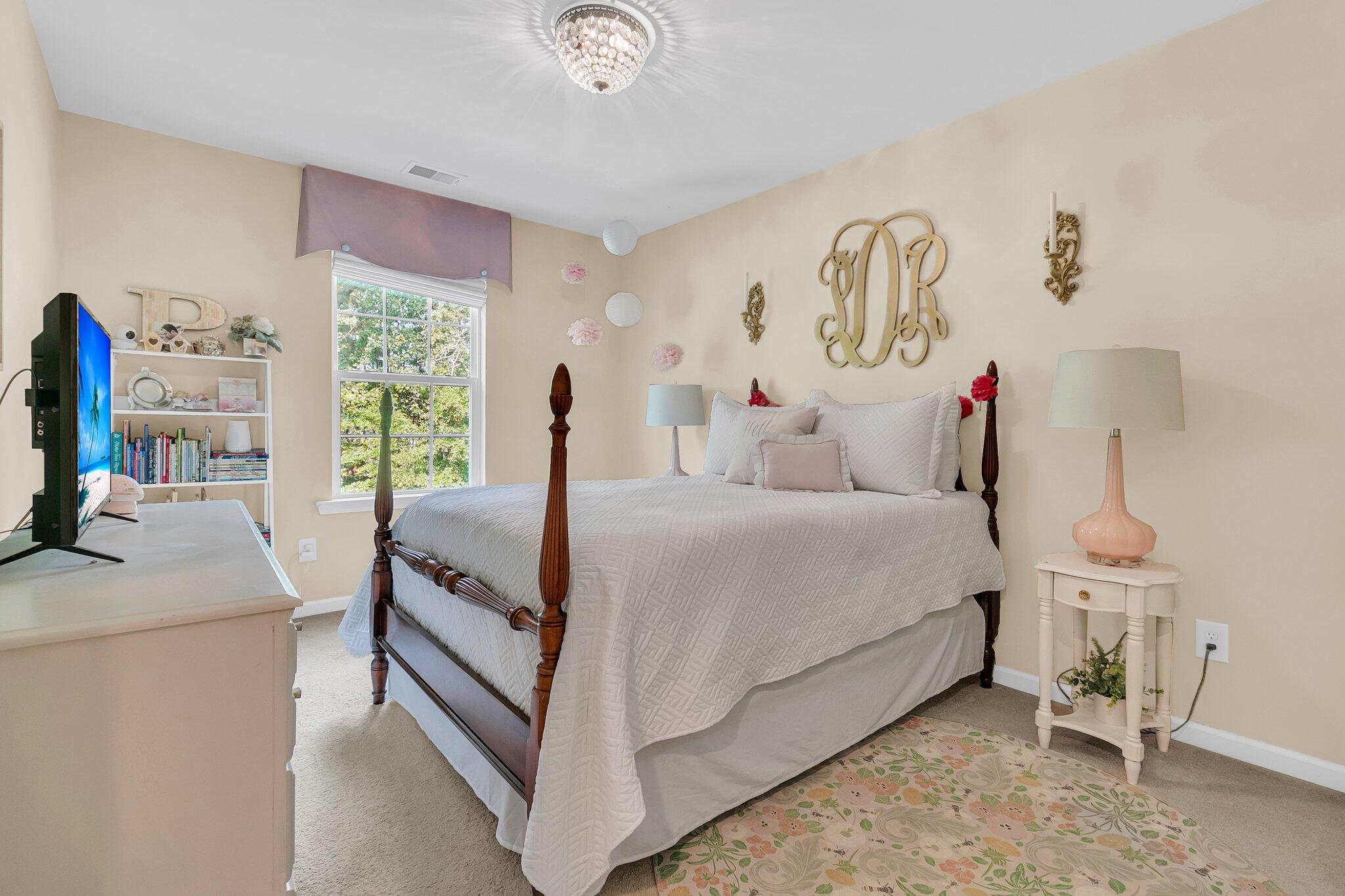 9829 English Elm Street
