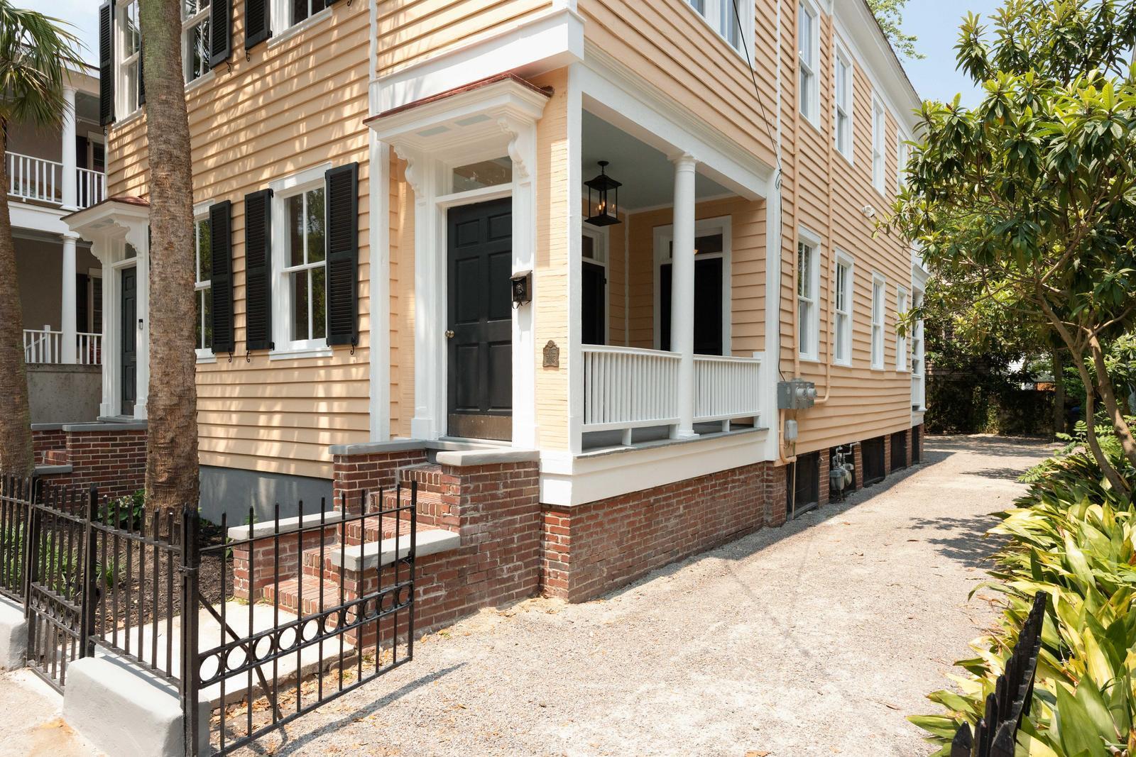 8 Pitt Street # A