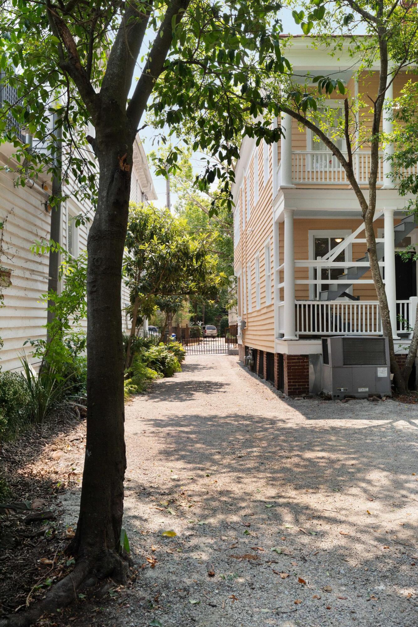 8 Pitt Street # A