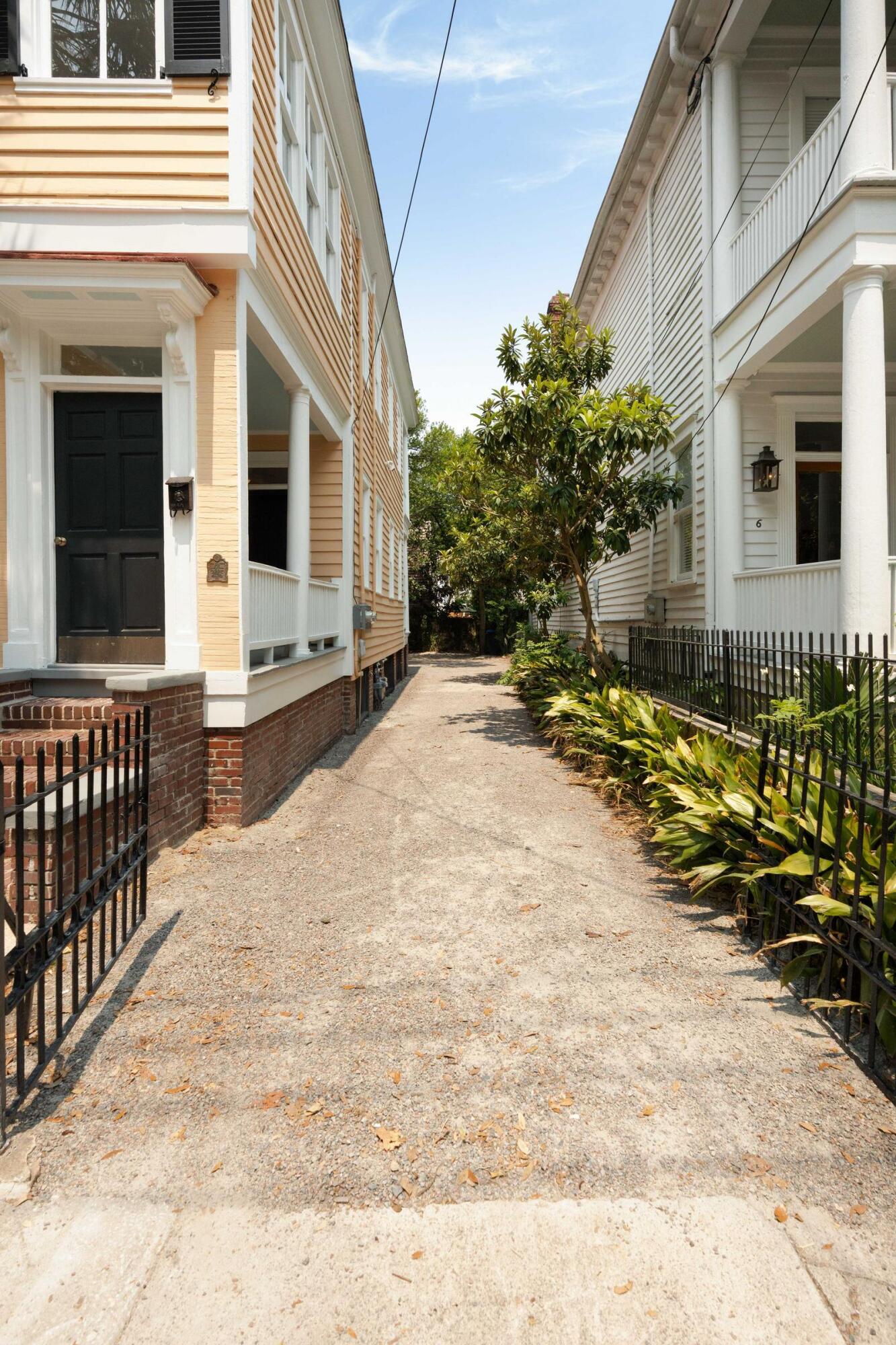 8 Pitt Street # A