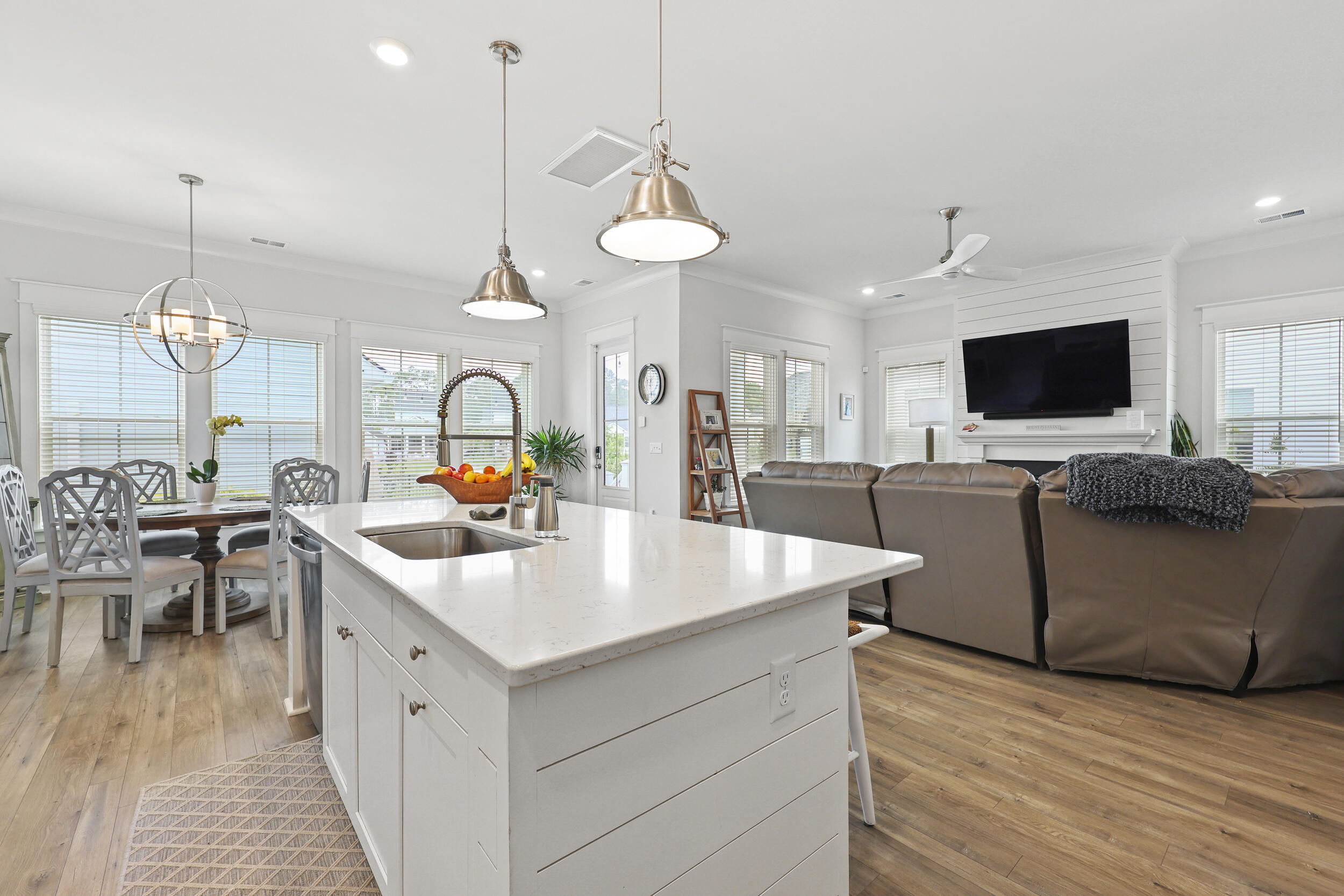 1832 Agate Bay Drive